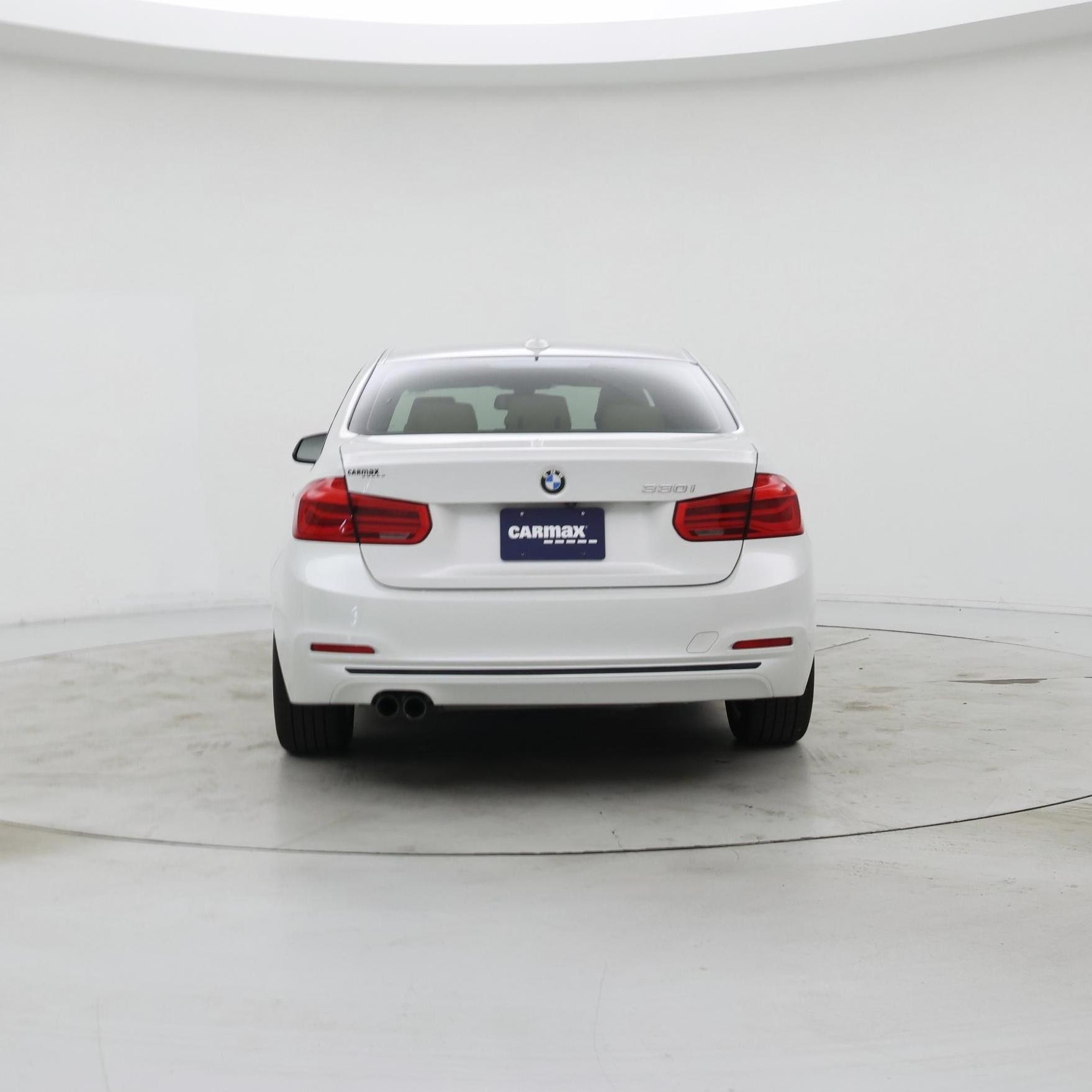 Thumbnail: 2018 BMW 3 Series - 6