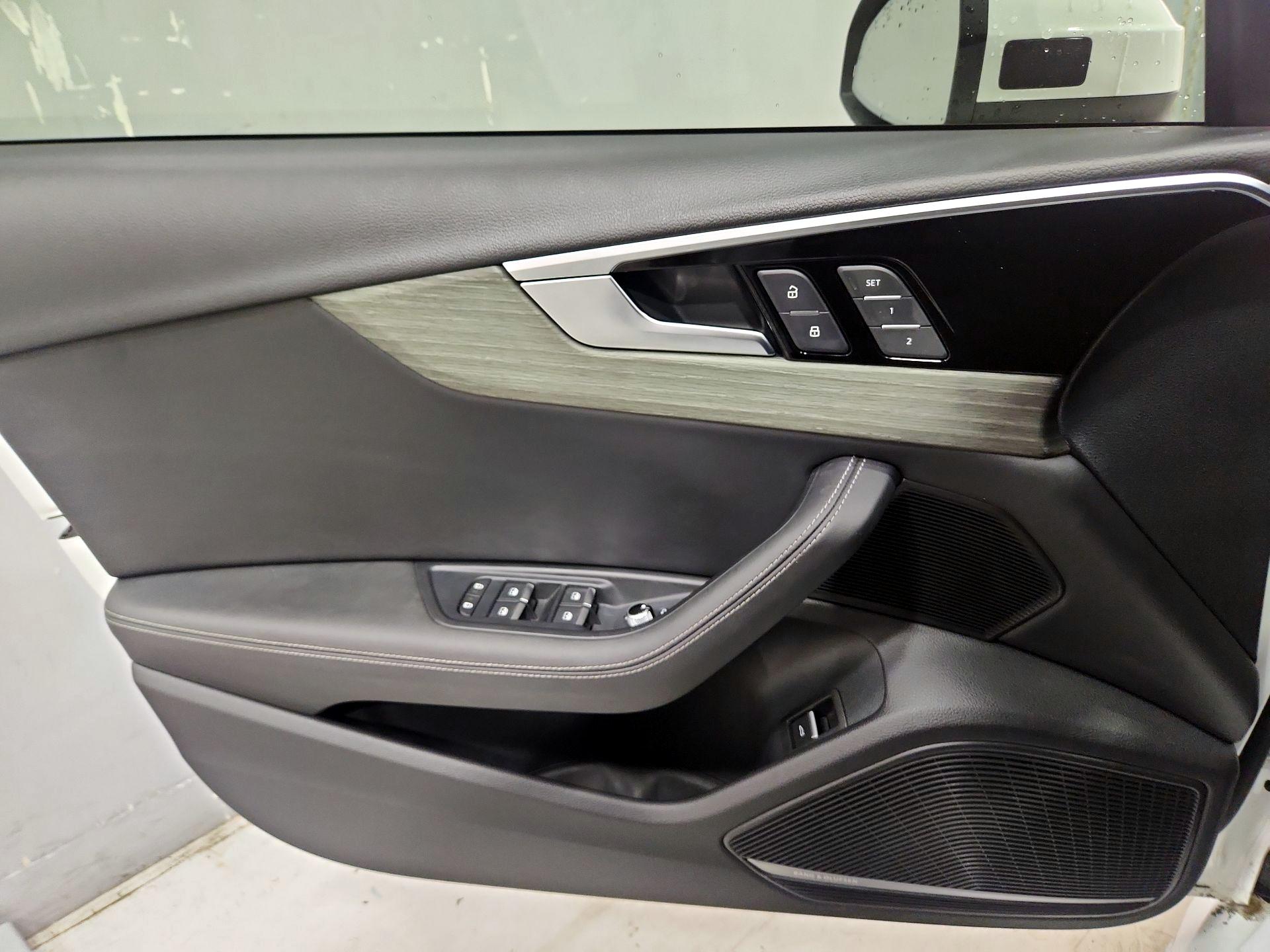 Thumbnail: 2023 Audi A4 - 12