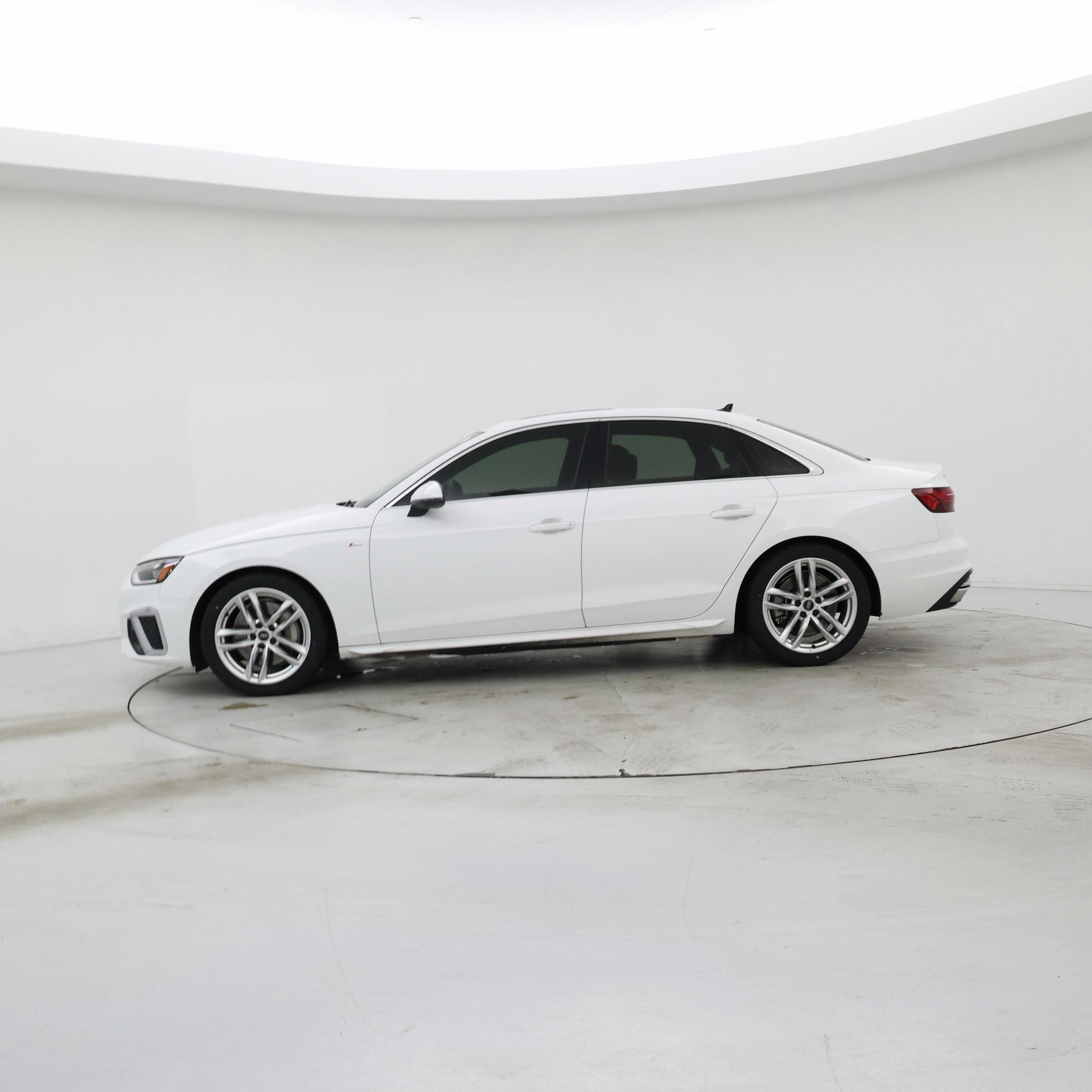 Thumbnail: 2023 Audi A4 - 3