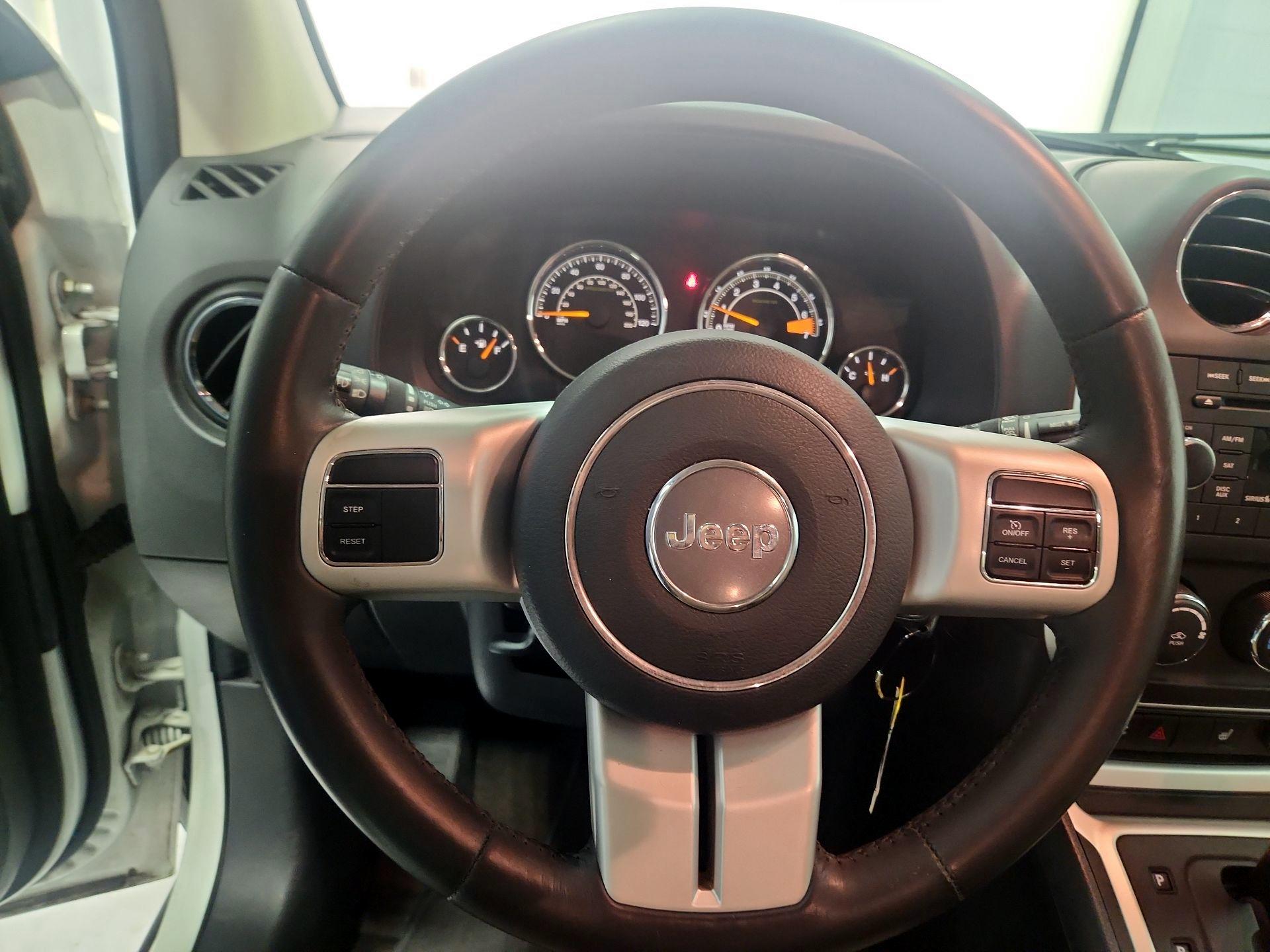 Thumbnail: 2015 Jeep Compass - 10