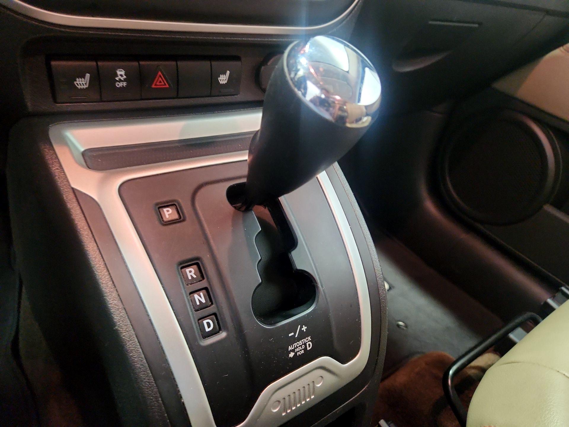 Thumbnail: 2015 Jeep Compass - 15