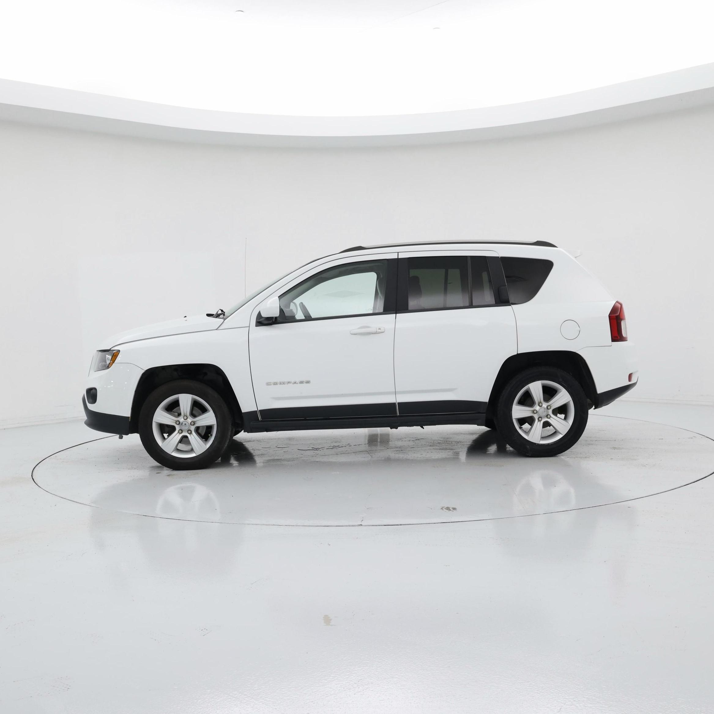 Thumbnail: 2015 Jeep Compass - 3