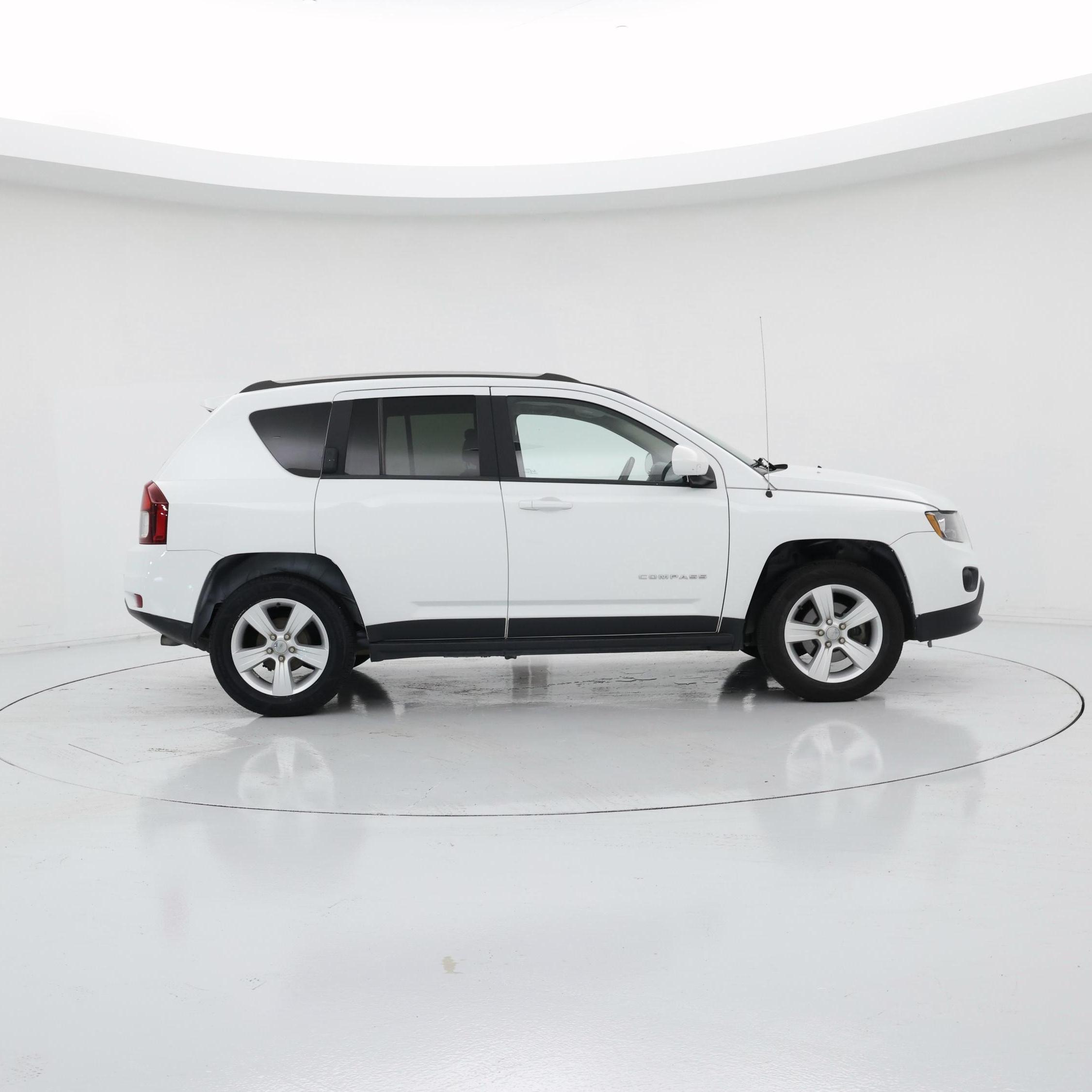 Thumbnail: 2015 Jeep Compass - 7