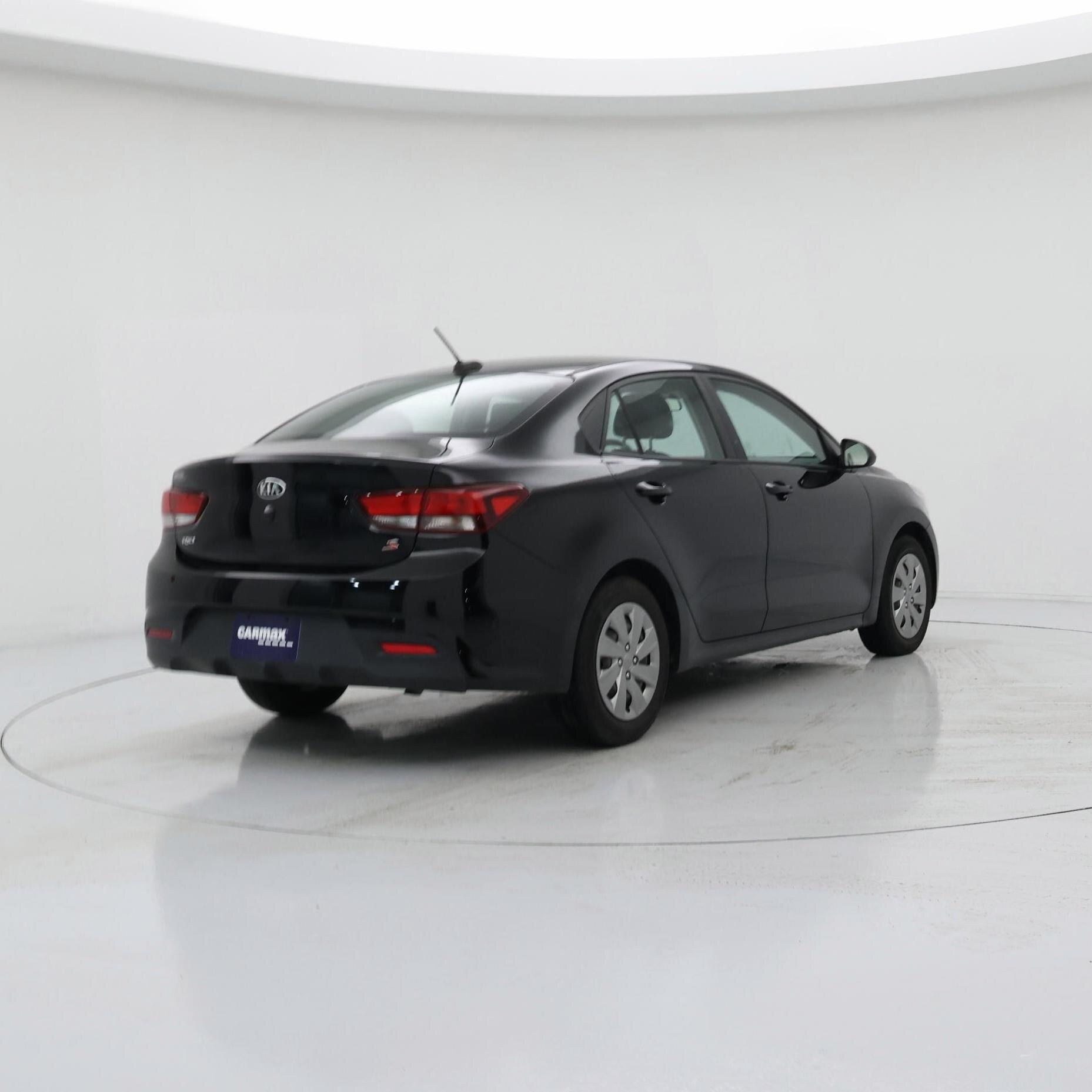 Thumbnail: 2020 Kia Rio - 8