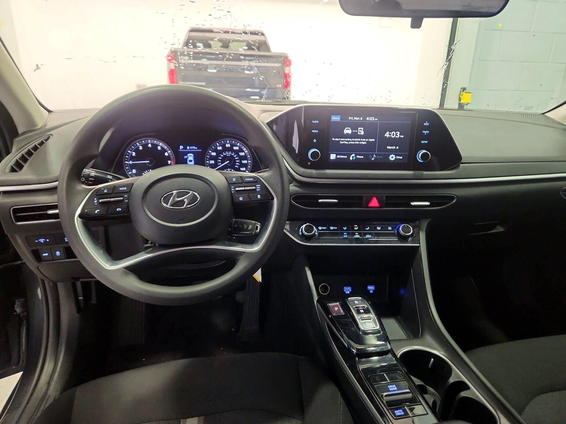 Thumbnail: 2023 Hyundai Sonata - 9