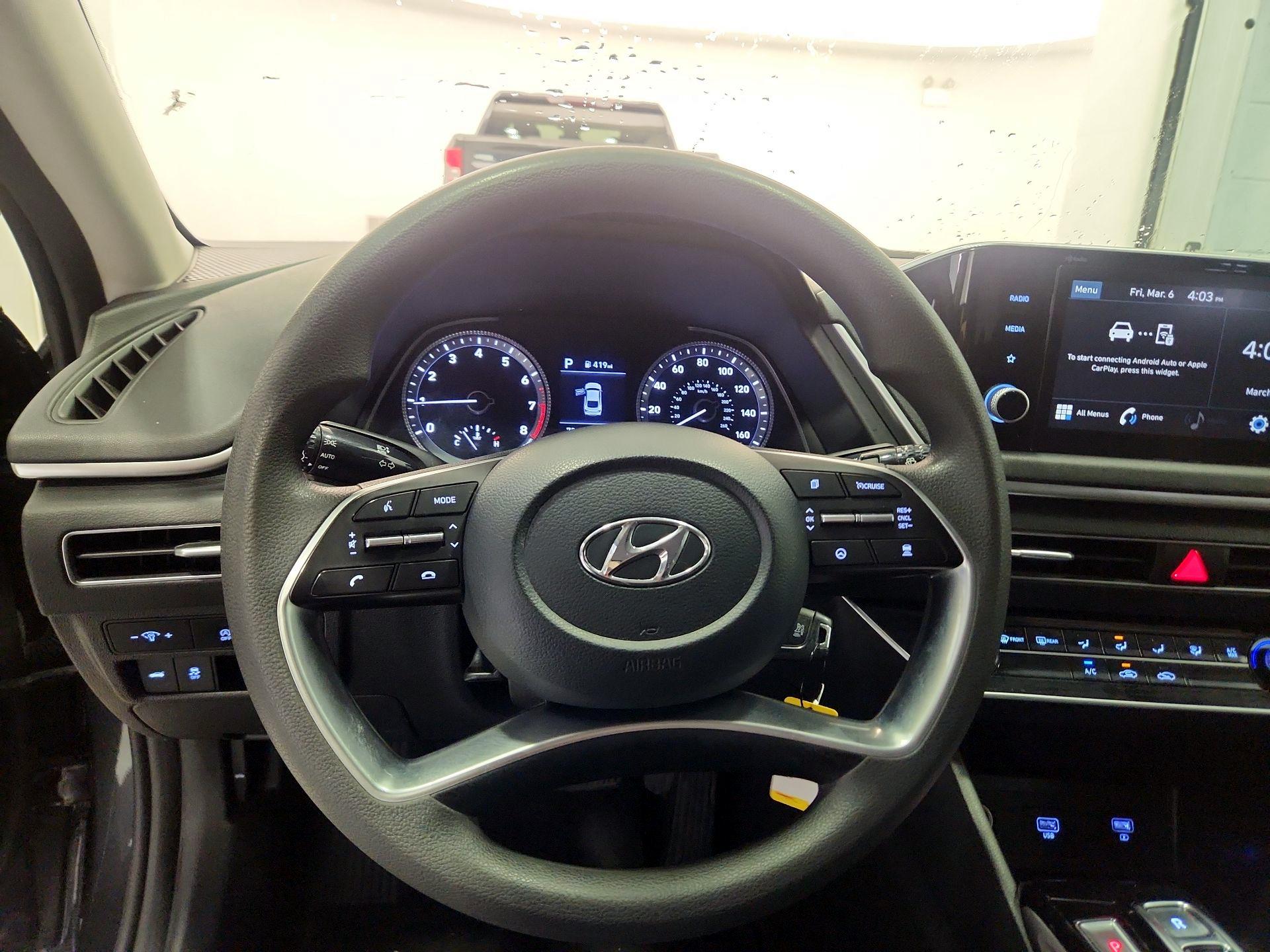 Thumbnail: 2023 Hyundai Sonata - 10