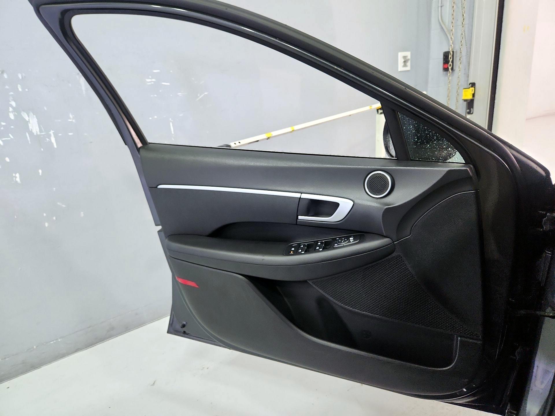 Thumbnail: 2023 Hyundai Sonata - 12