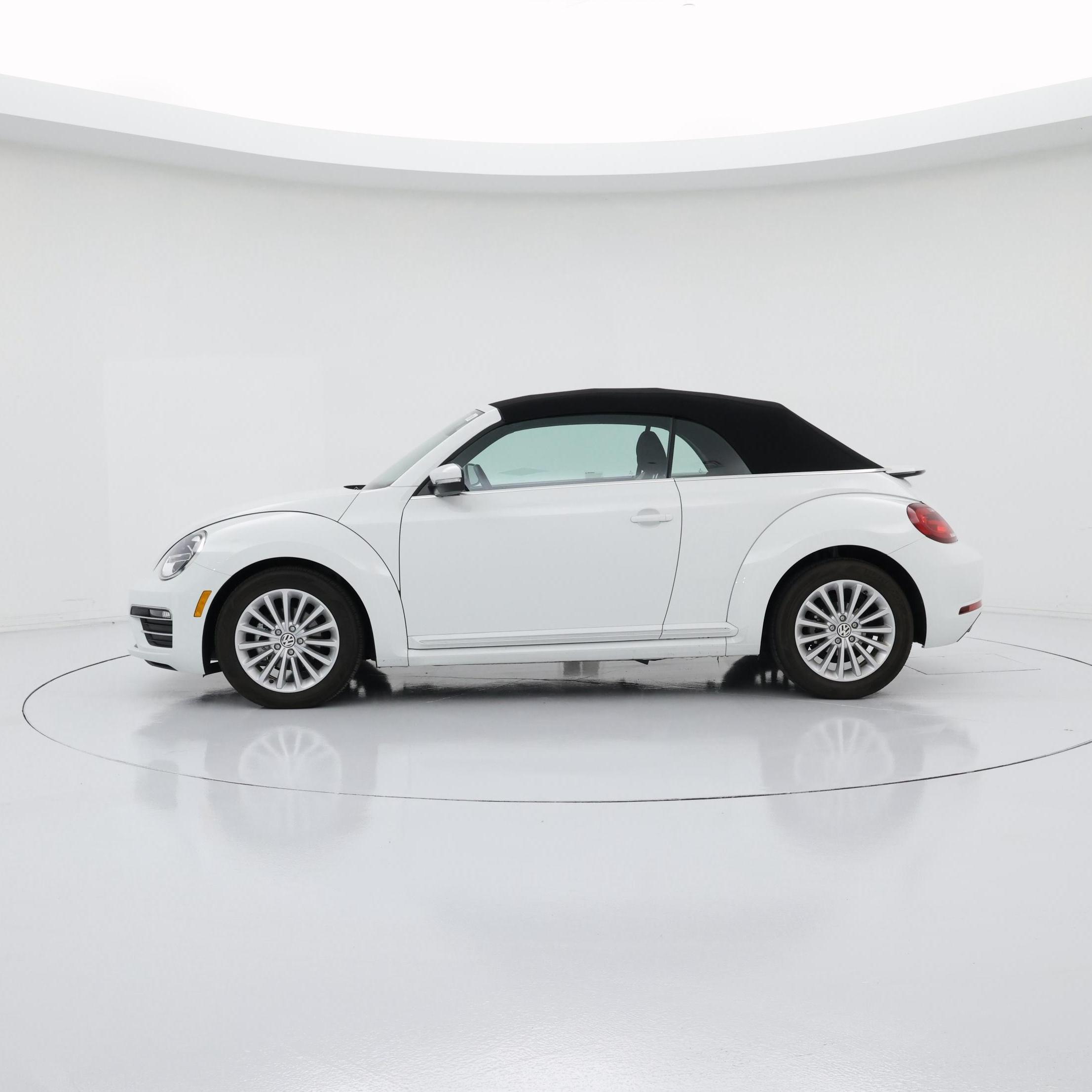 Thumbnail: 2019 Volkswagen Beetle - 3