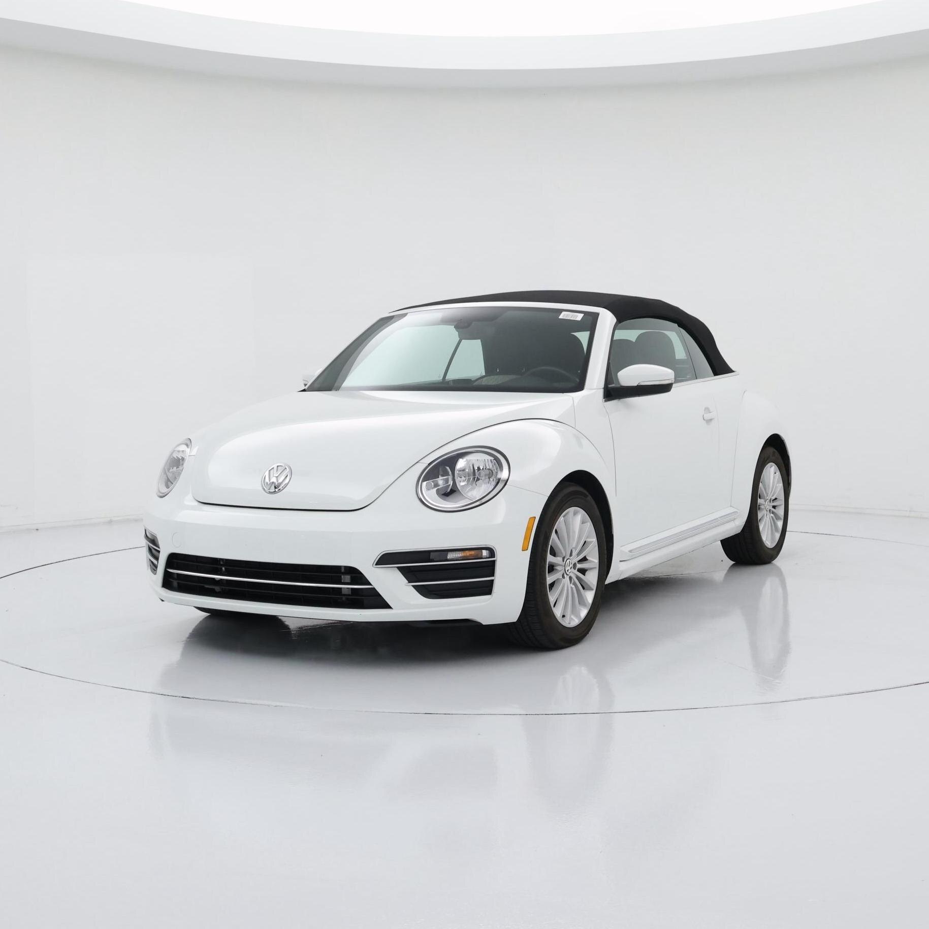 Thumbnail: 2019 Volkswagen Beetle - 4