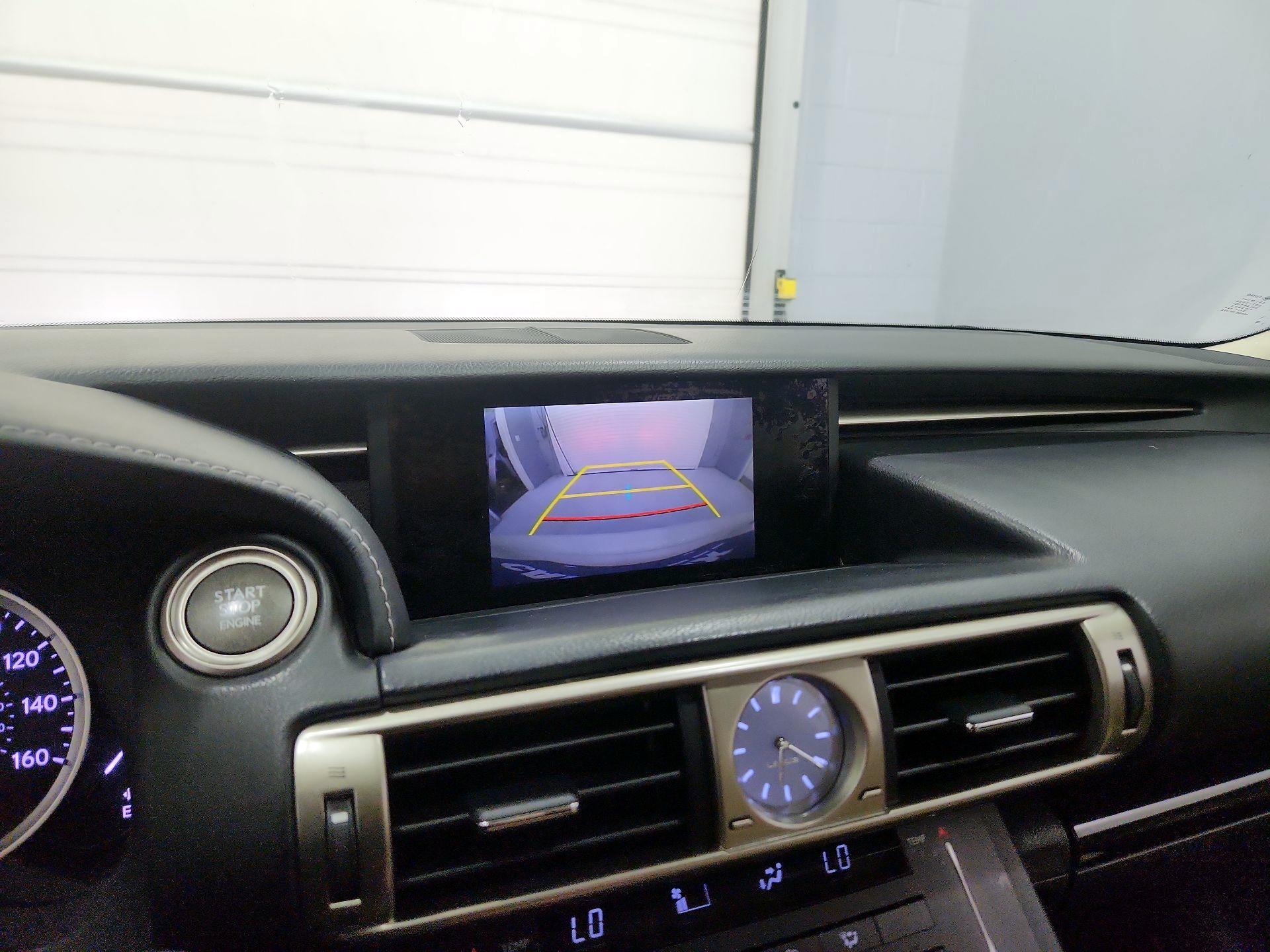 Thumbnail: 2015 Lexus IS - 14