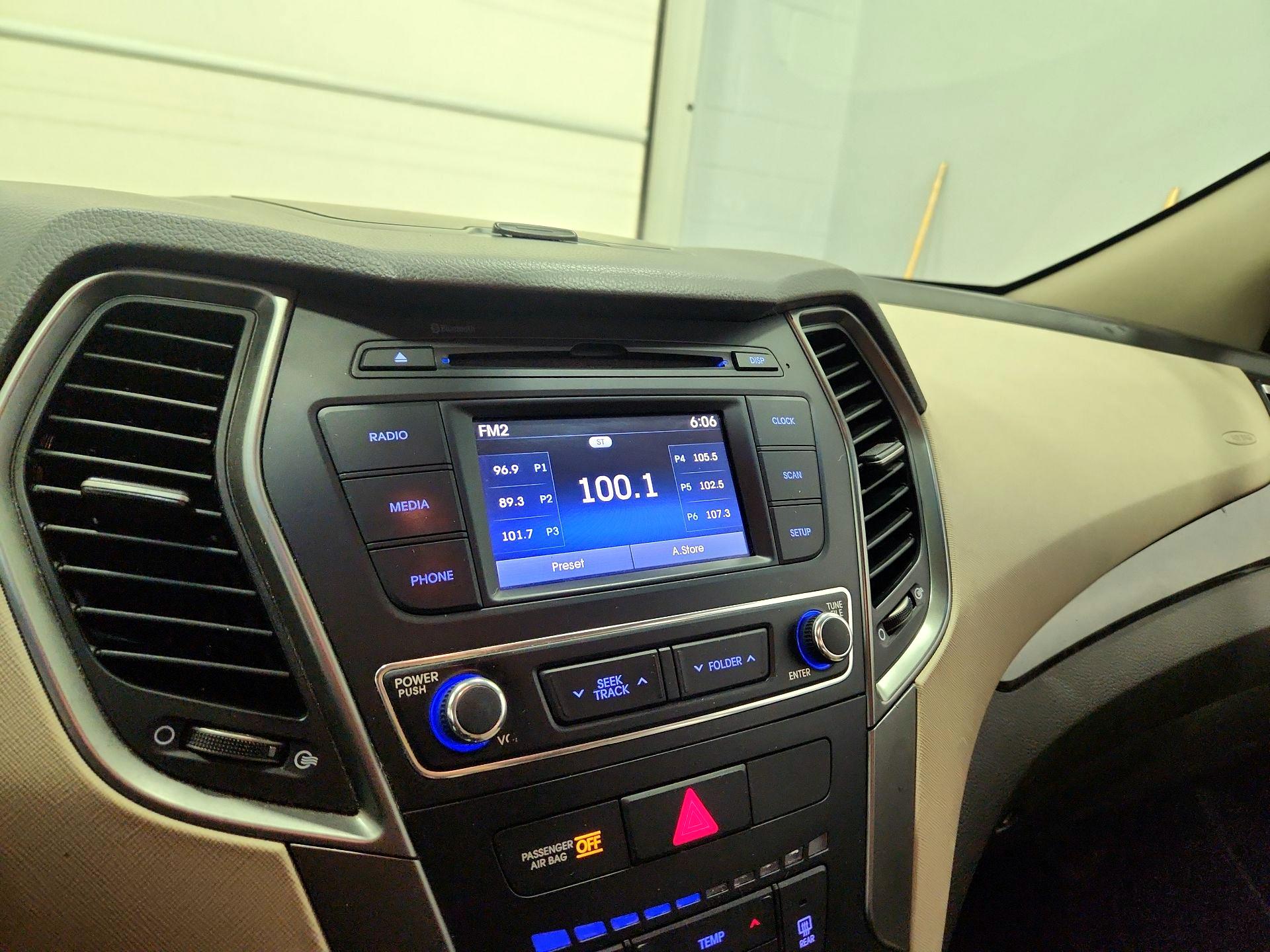 Thumbnail: 2018 Hyundai Santa Fe - 15