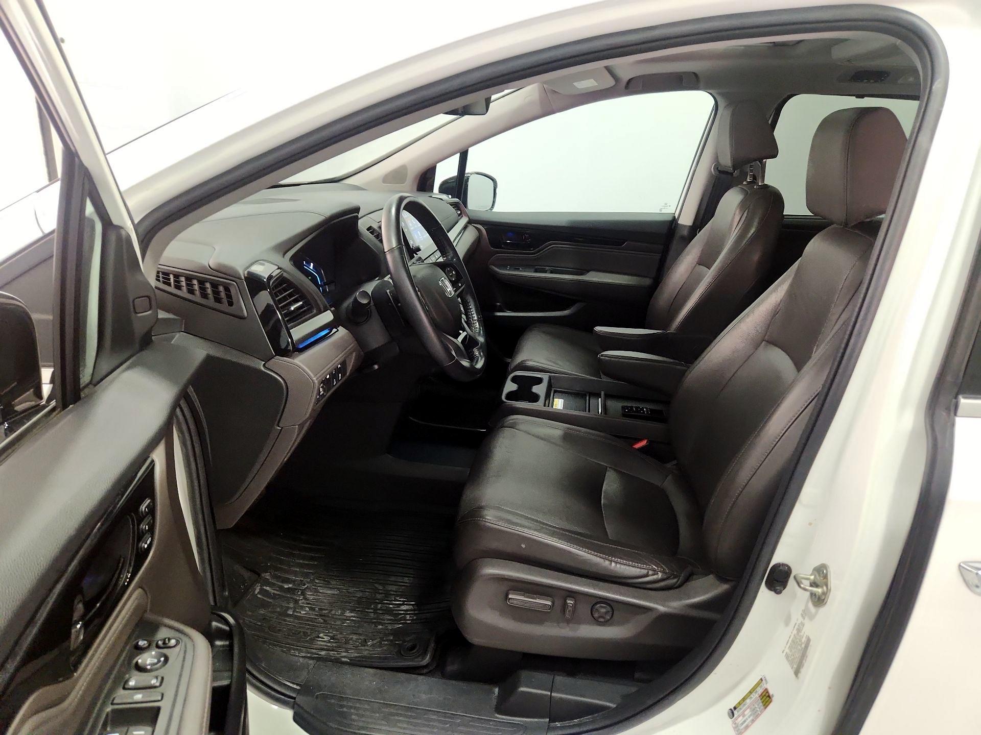 Thumbnail: 2020 Honda Odyssey - 11