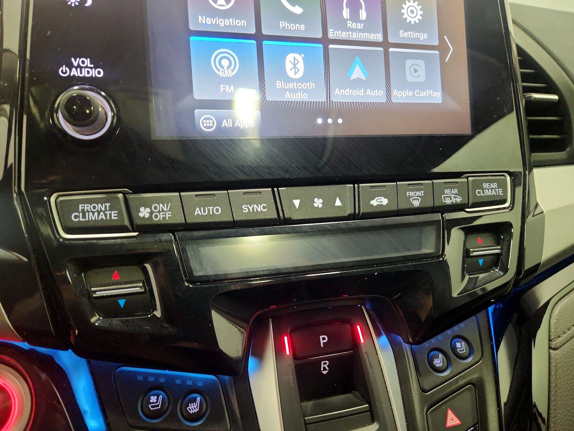 Thumbnail: 2020 Honda Odyssey - 17