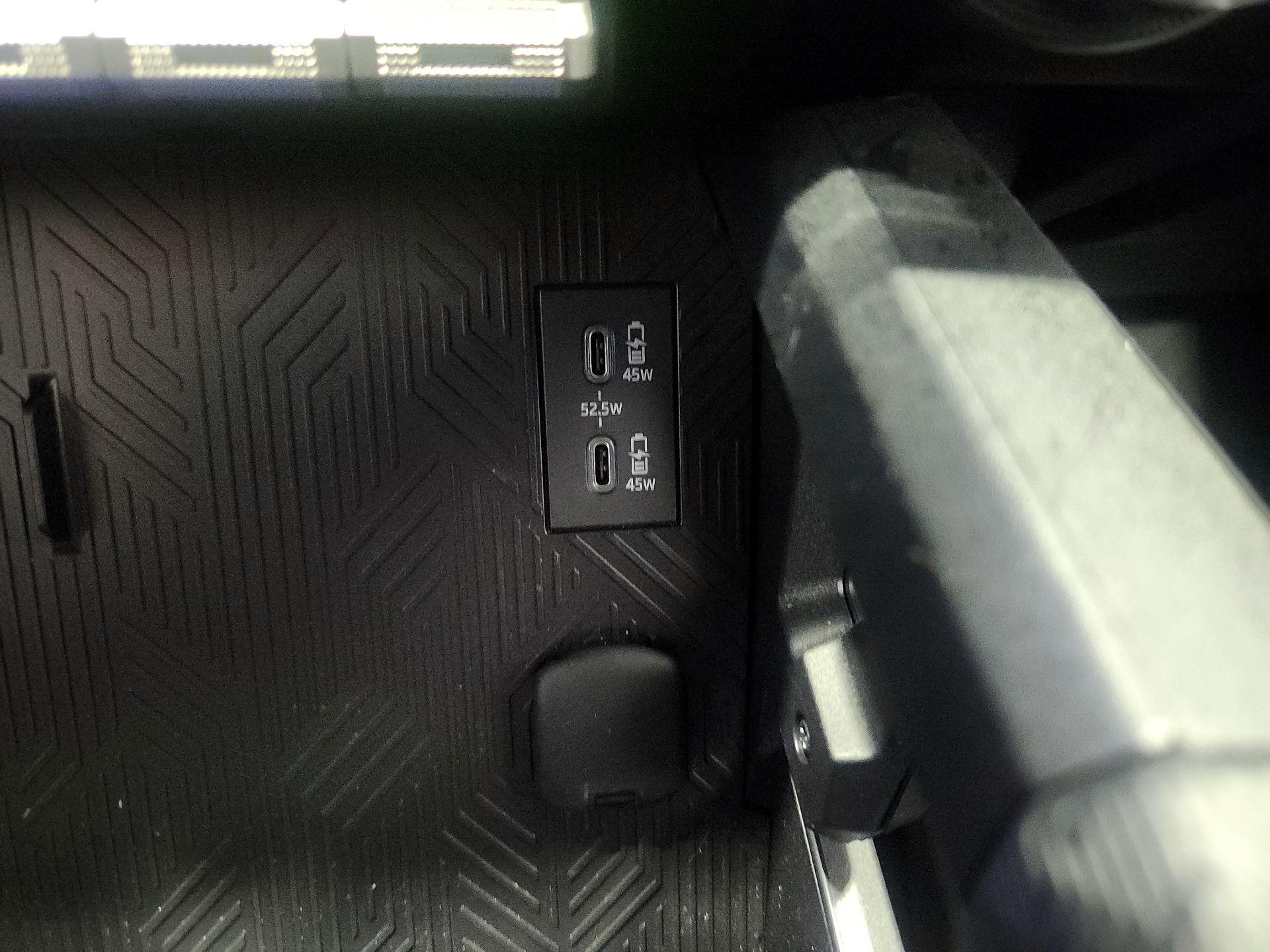 Thumbnail: 2025 Toyota 4Runner - 18