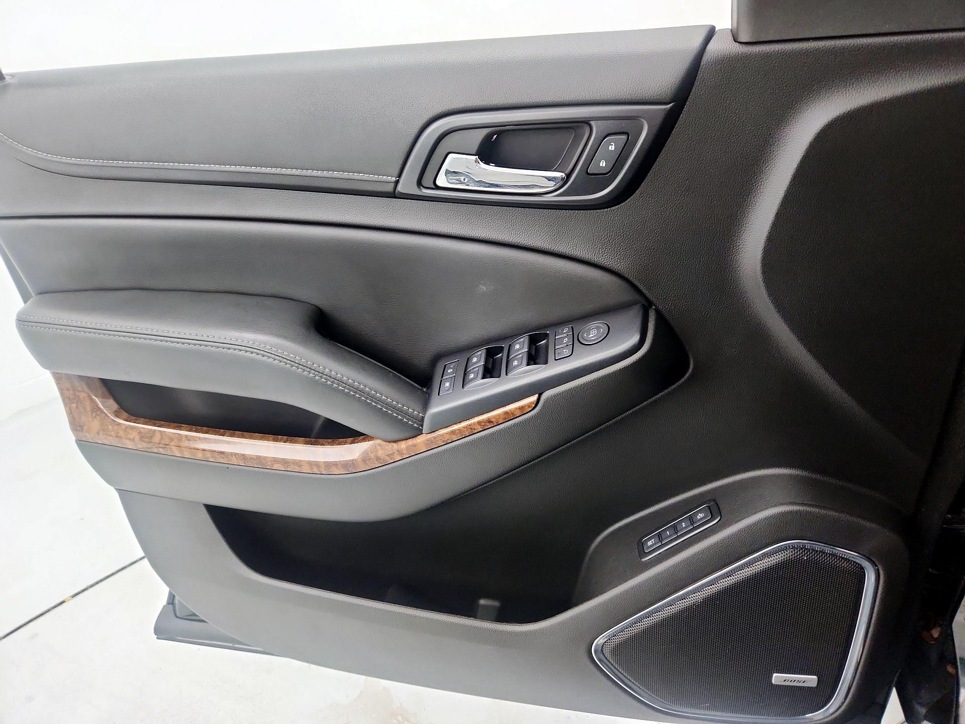 Thumbnail: 2018 Chevrolet Tahoe - 12