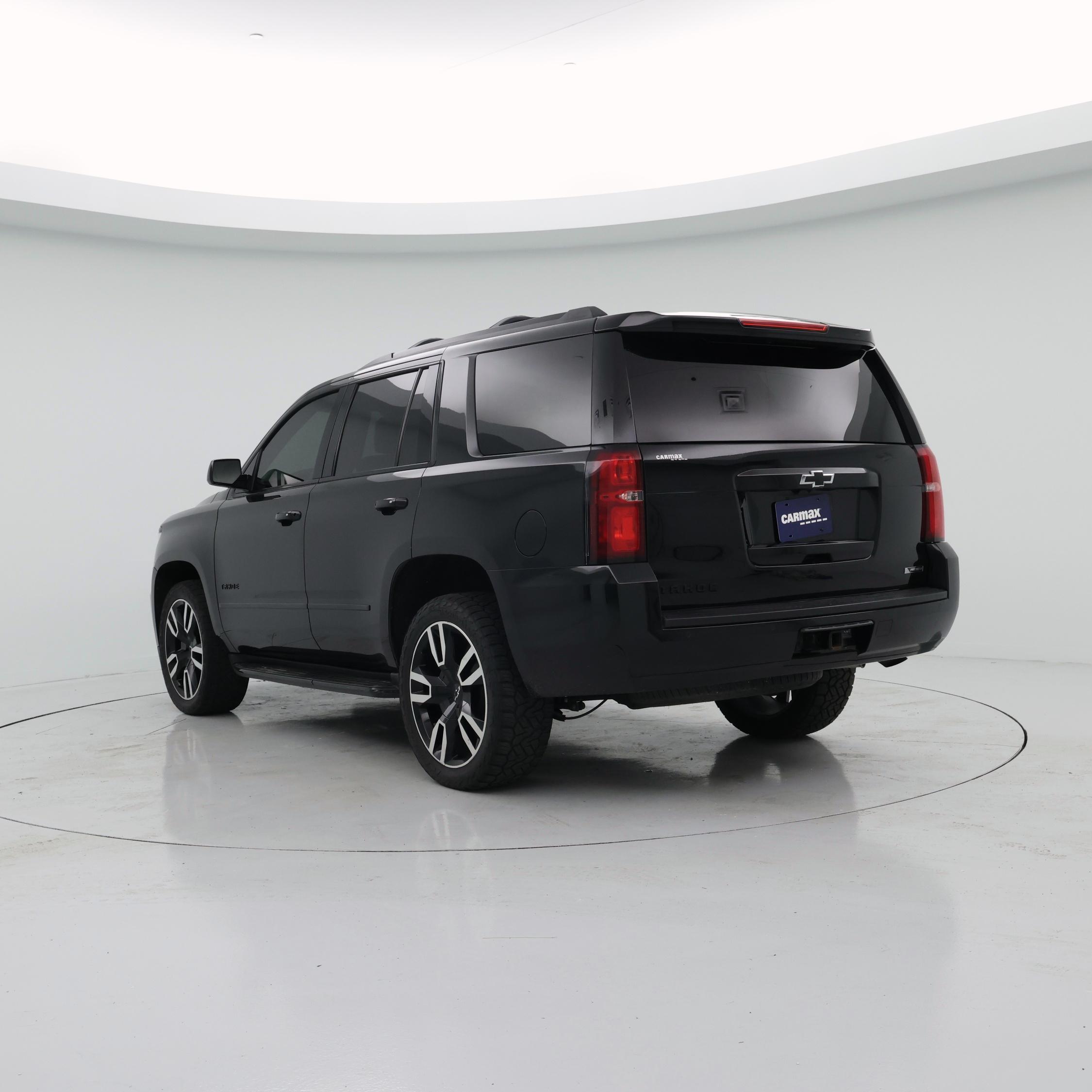 Thumbnail: 2018 Chevrolet Tahoe - 2