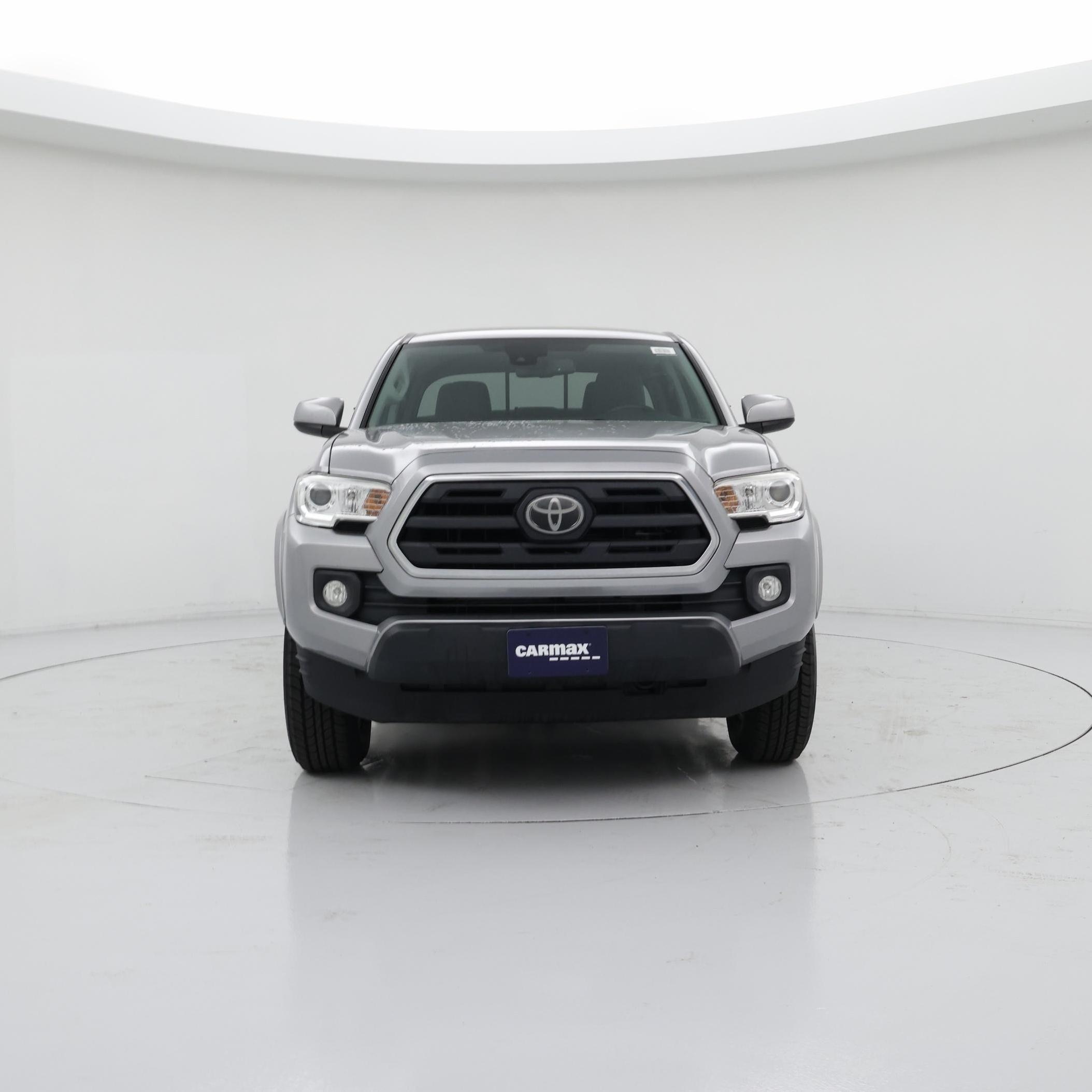 Thumbnail: 2019 Toyota Tacoma - 5
