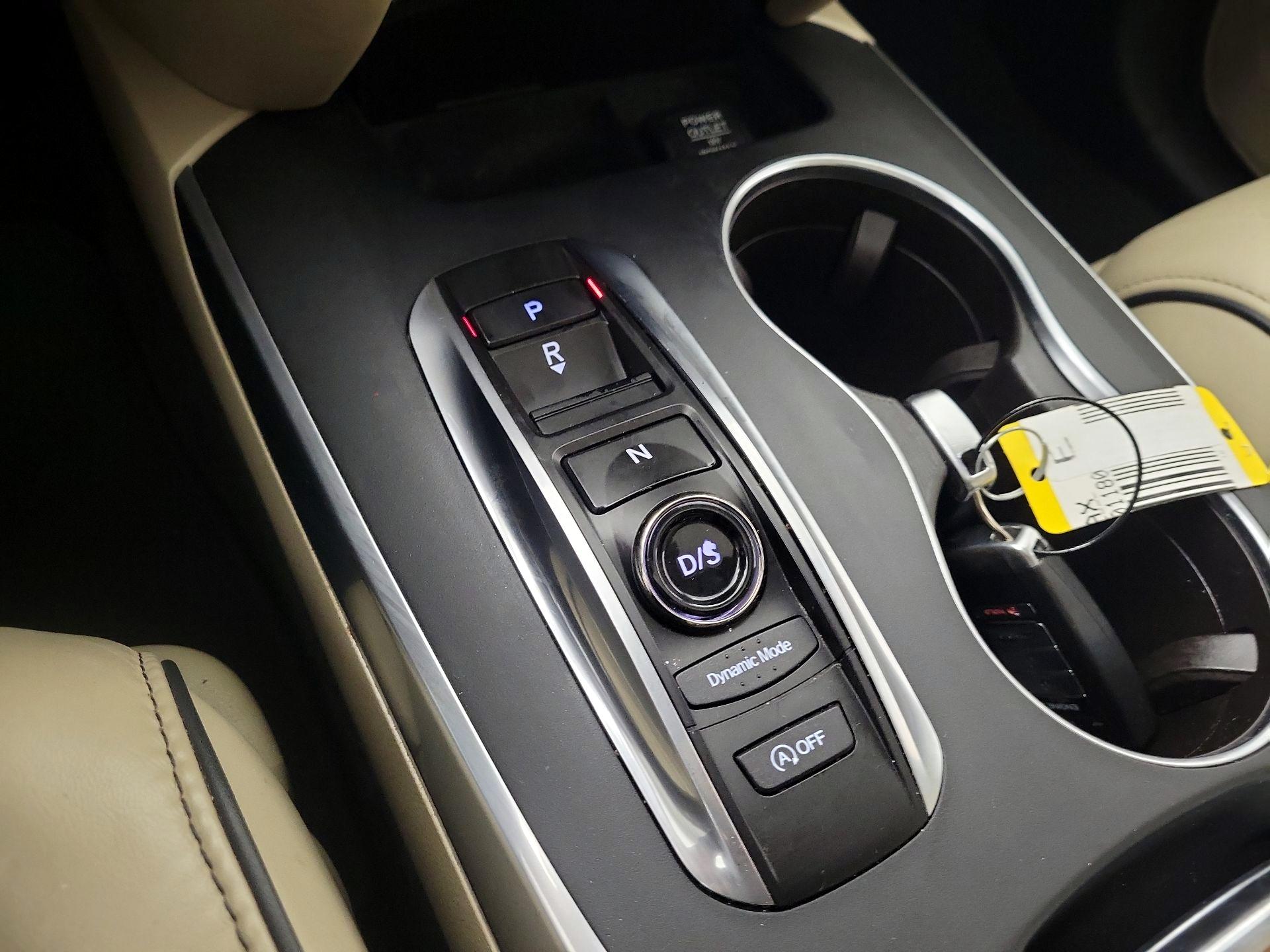 Thumbnail: 2018 Acura MDX - 16