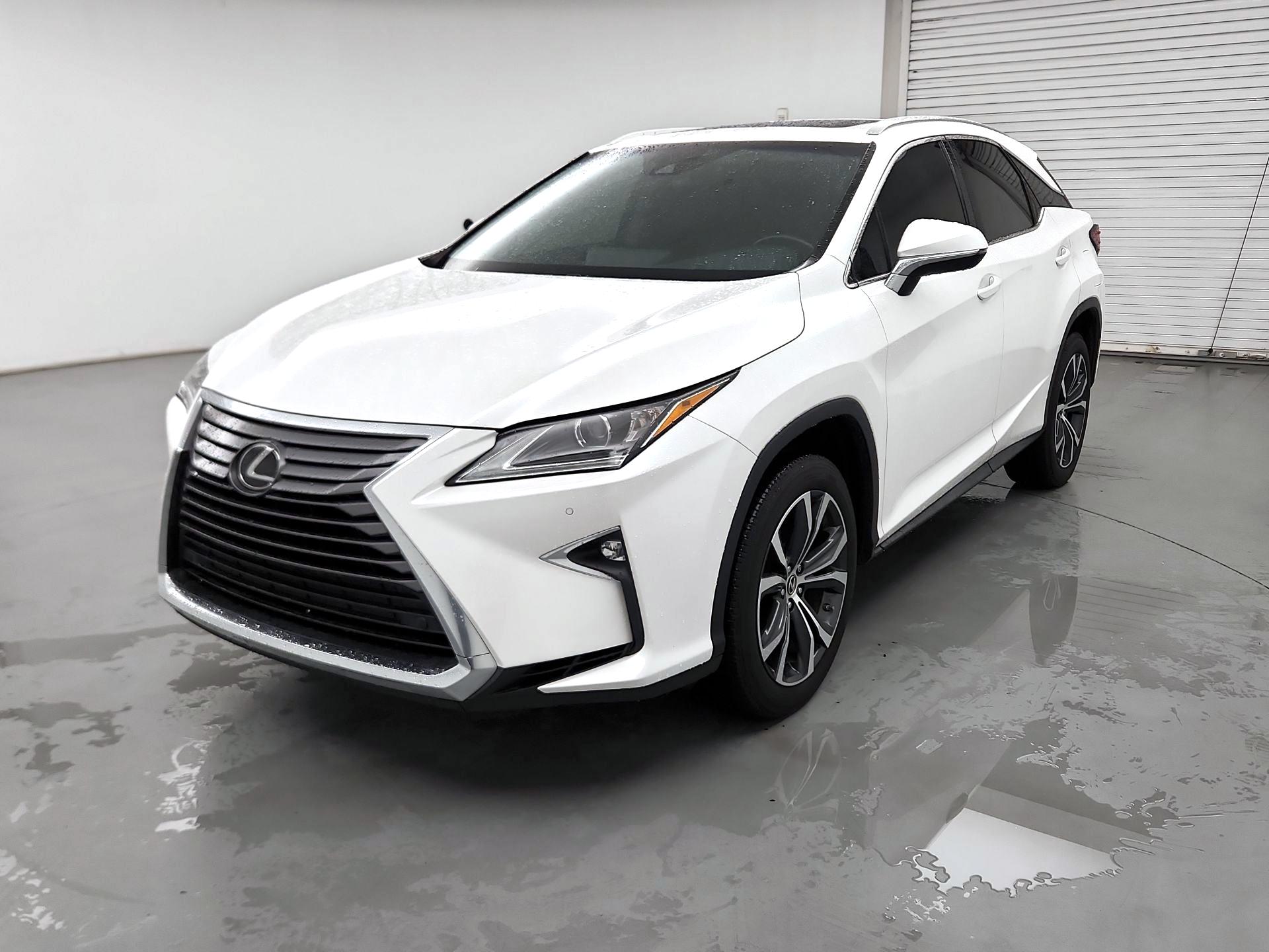Thumbnail: 2018 Lexus RX - 3