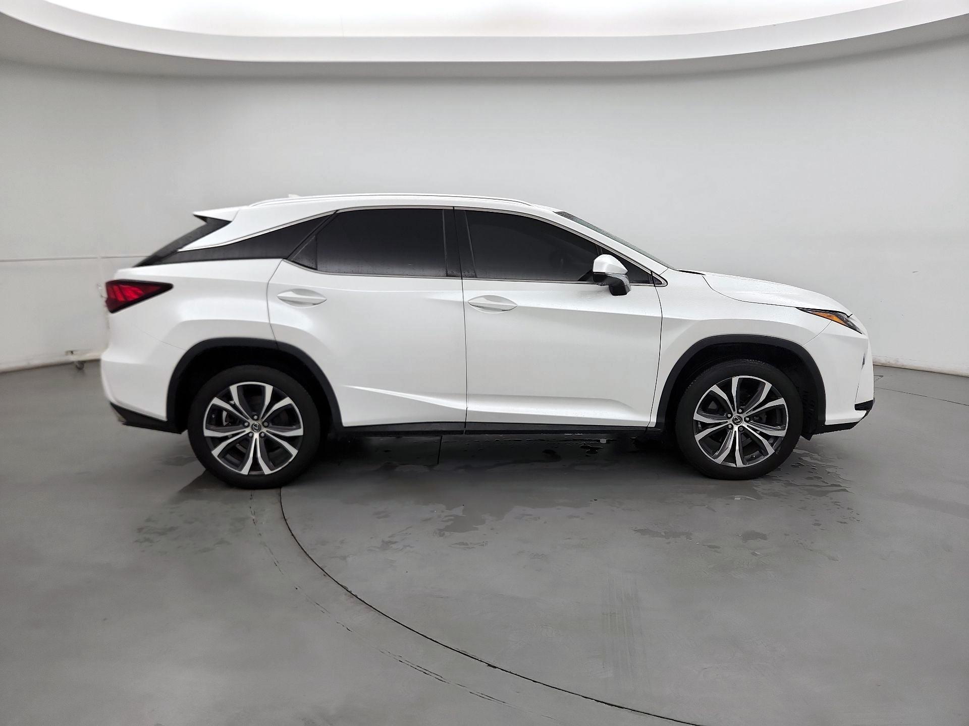 Thumbnail: 2018 Lexus RX - 4