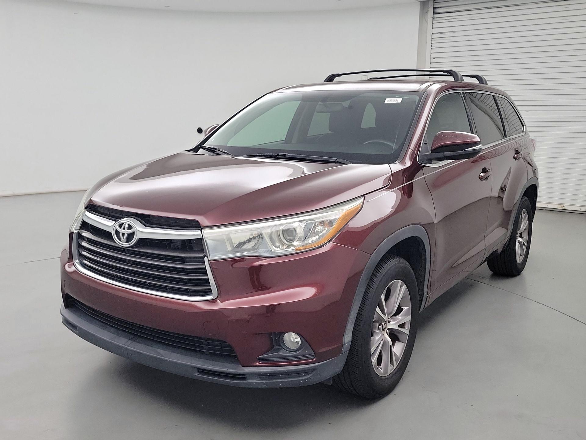 Thumbnail: 2016 Toyota Highlander - 3