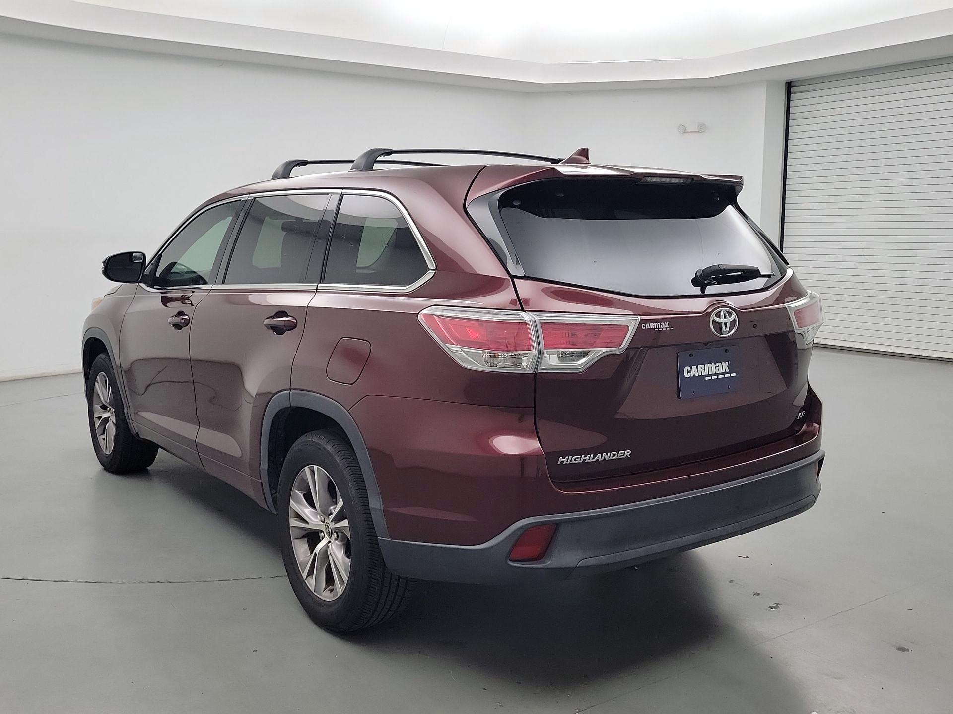 Thumbnail: 2016 Toyota Highlander - 7