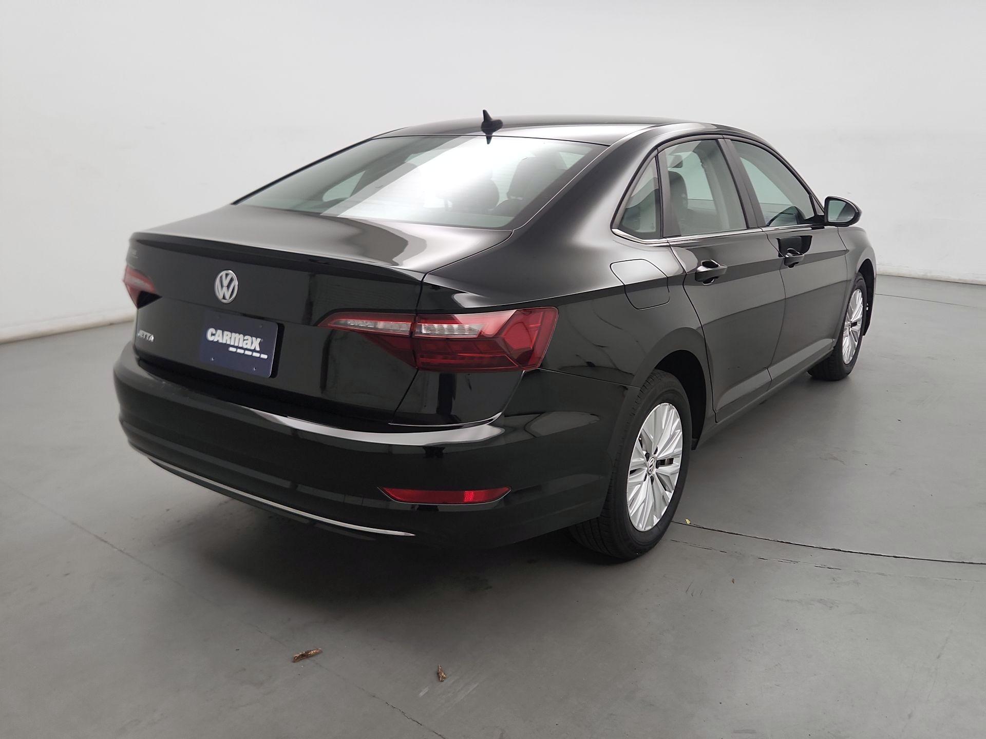Thumbnail: 2020 Volkswagen Jetta - 5