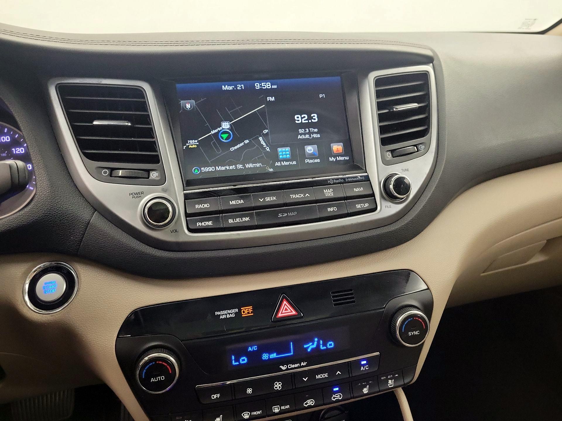 Thumbnail: 2016 Hyundai Tucson - 13
