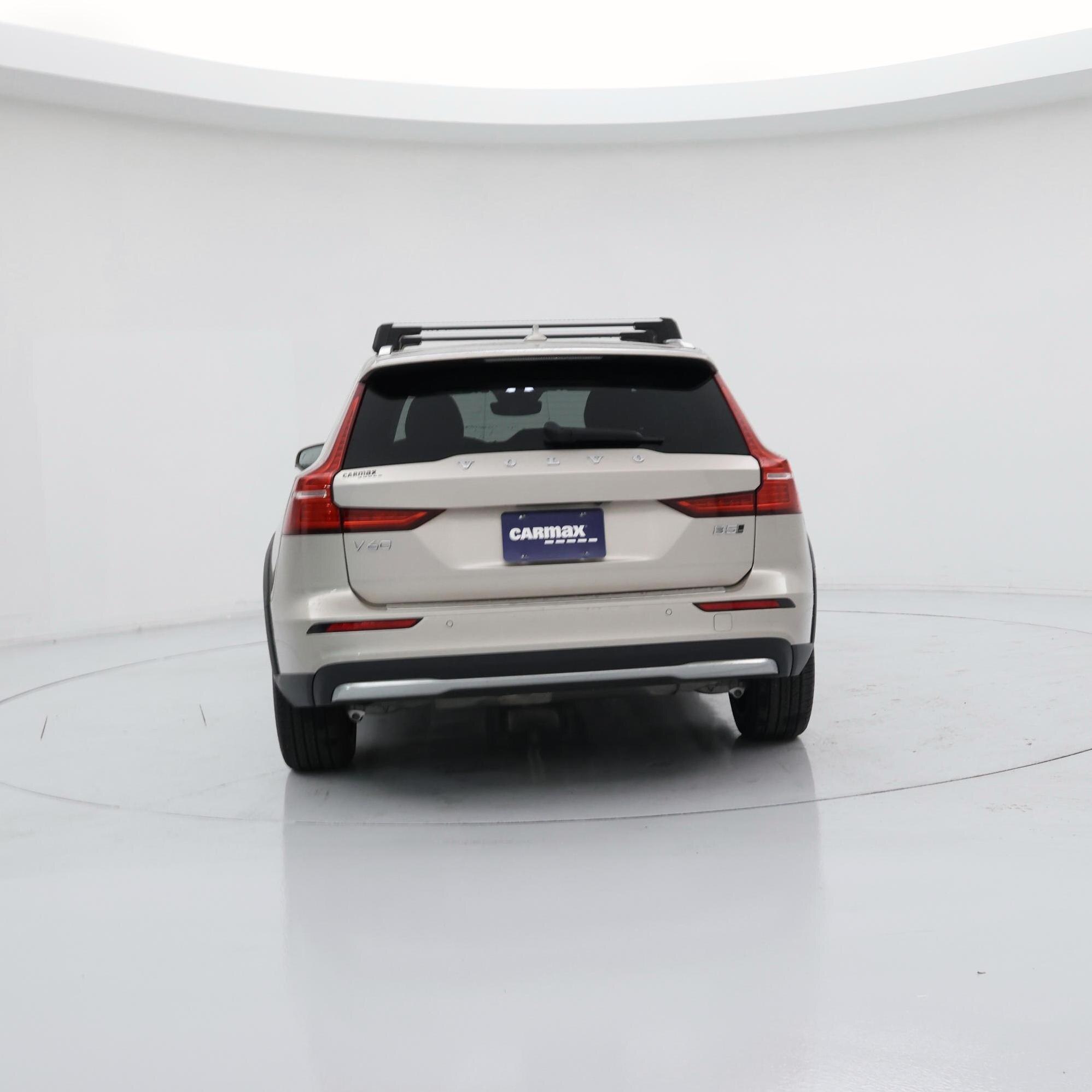 Thumbnail: 2024 Volvo S60 - 6