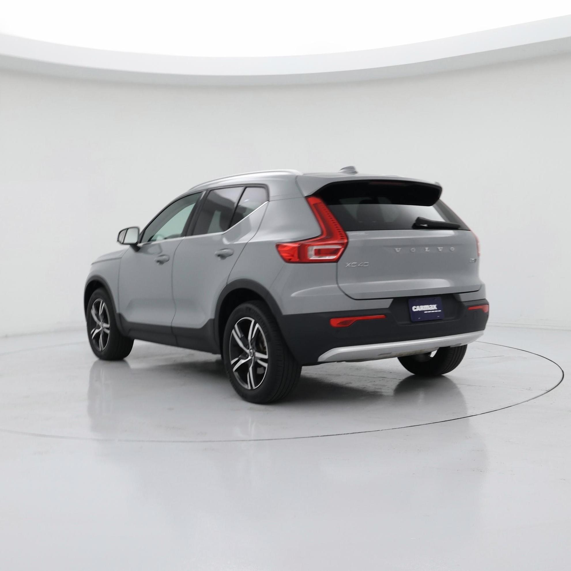 Thumbnail: 2024 Volvo XC40 - 2