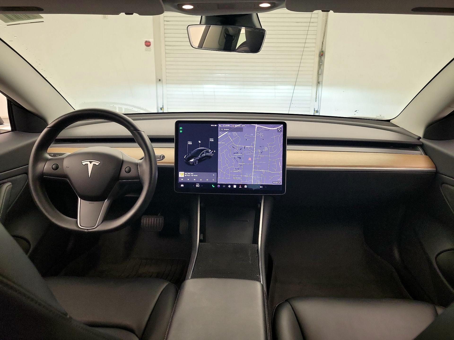 Thumbnail: 2019 Tesla Model 3 - 9