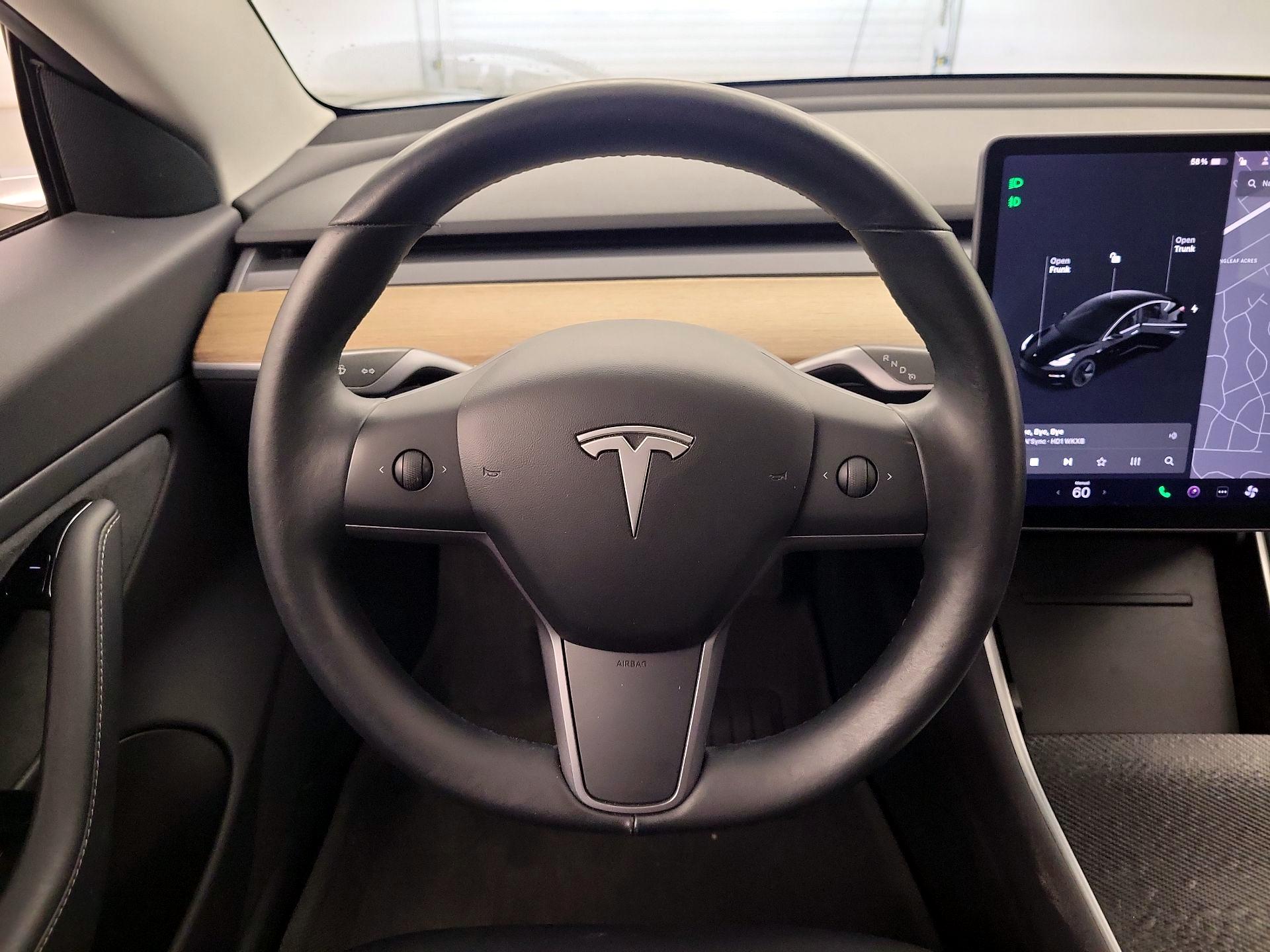 Thumbnail: 2019 Tesla Model 3 - 10