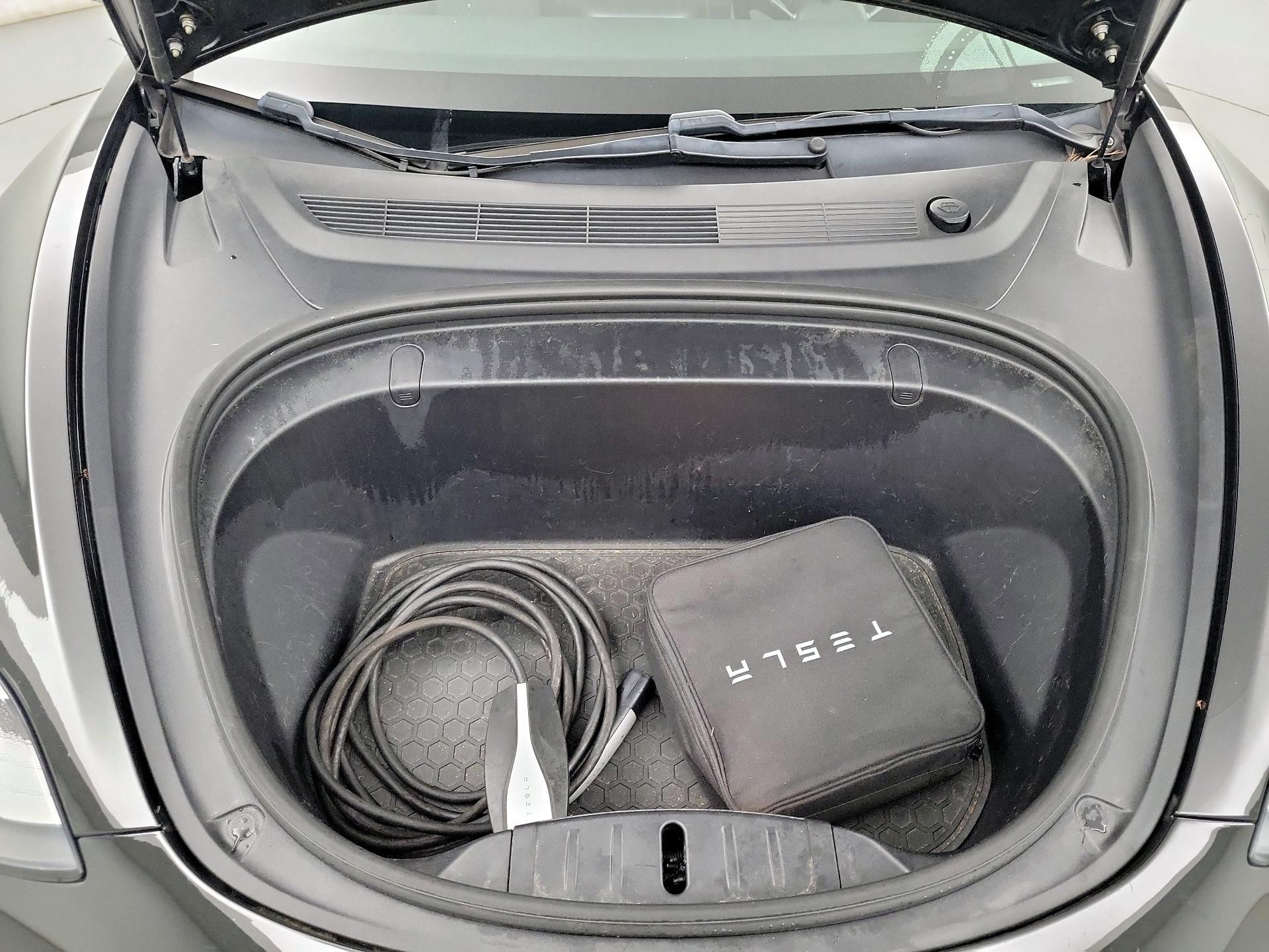 Thumbnail: 2019 Tesla Model 3 - 20