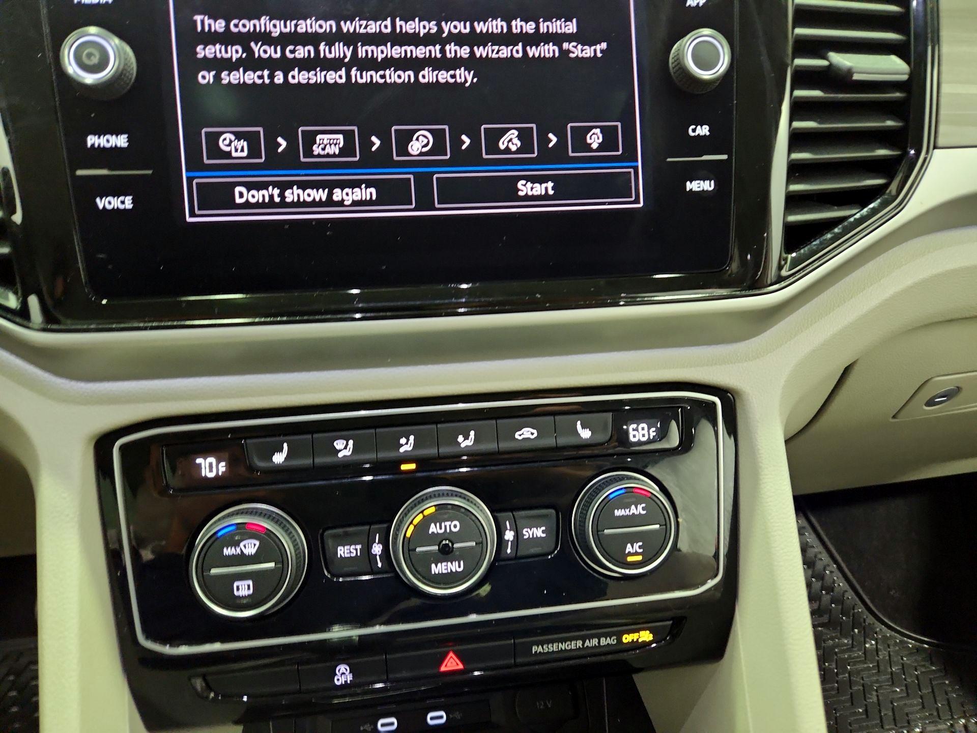 Thumbnail: 2021 Volkswagen Atlas - 17