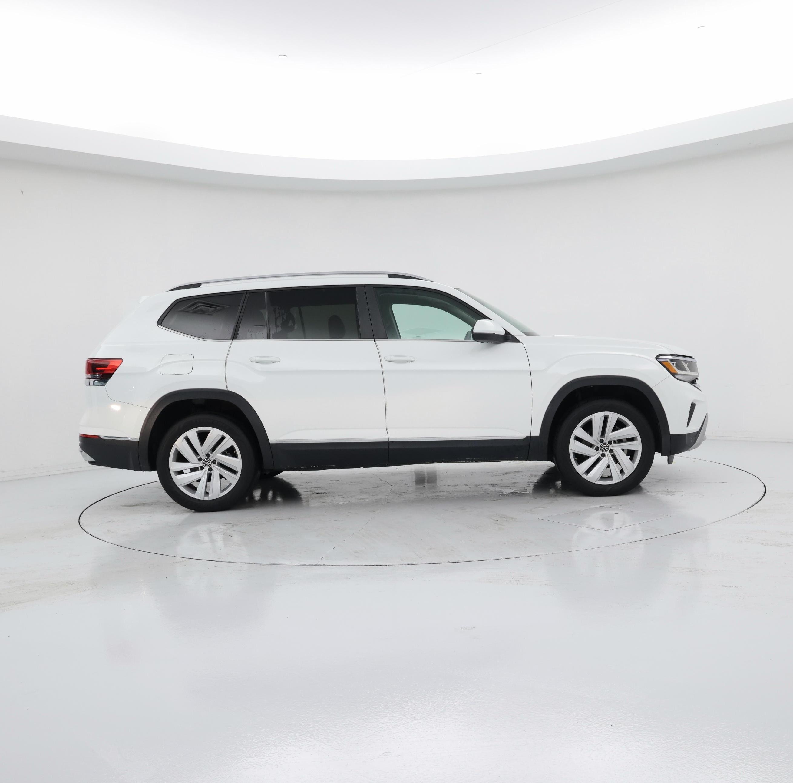 Thumbnail: 2021 Volkswagen Atlas - 7