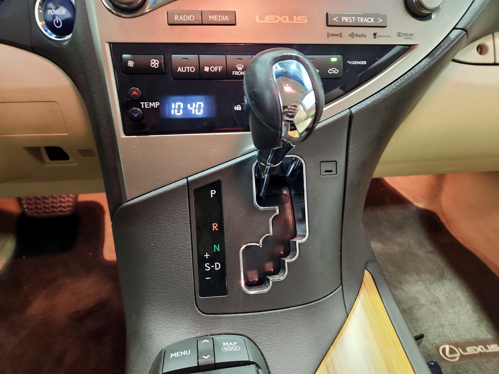 Thumbnail: 2014 Lexus RX - 18