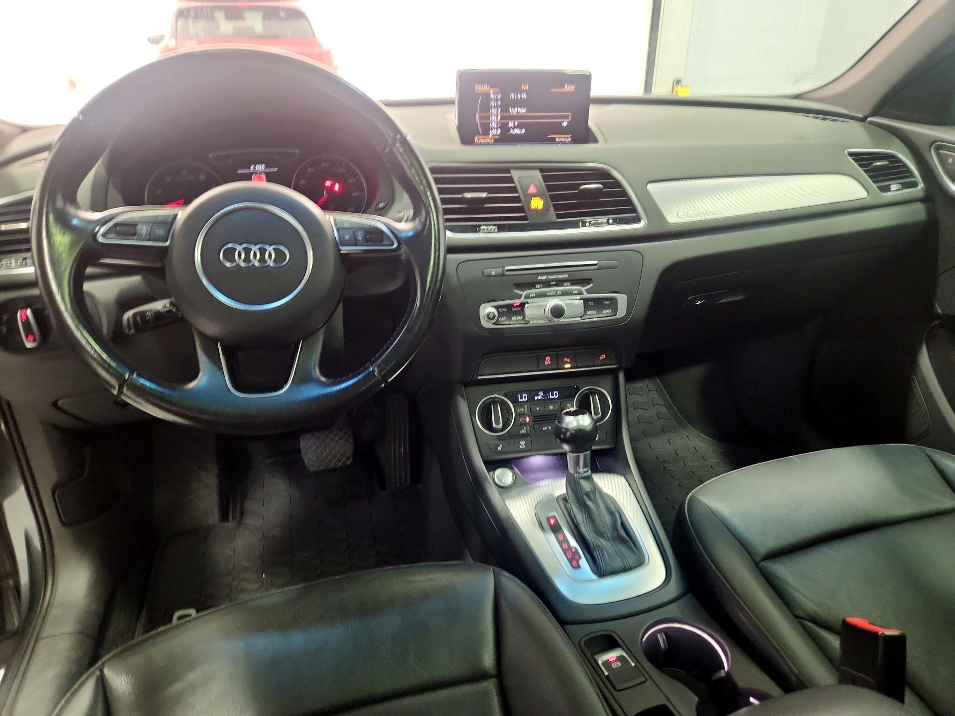Thumbnail: 2016 Audi Q3 - 9