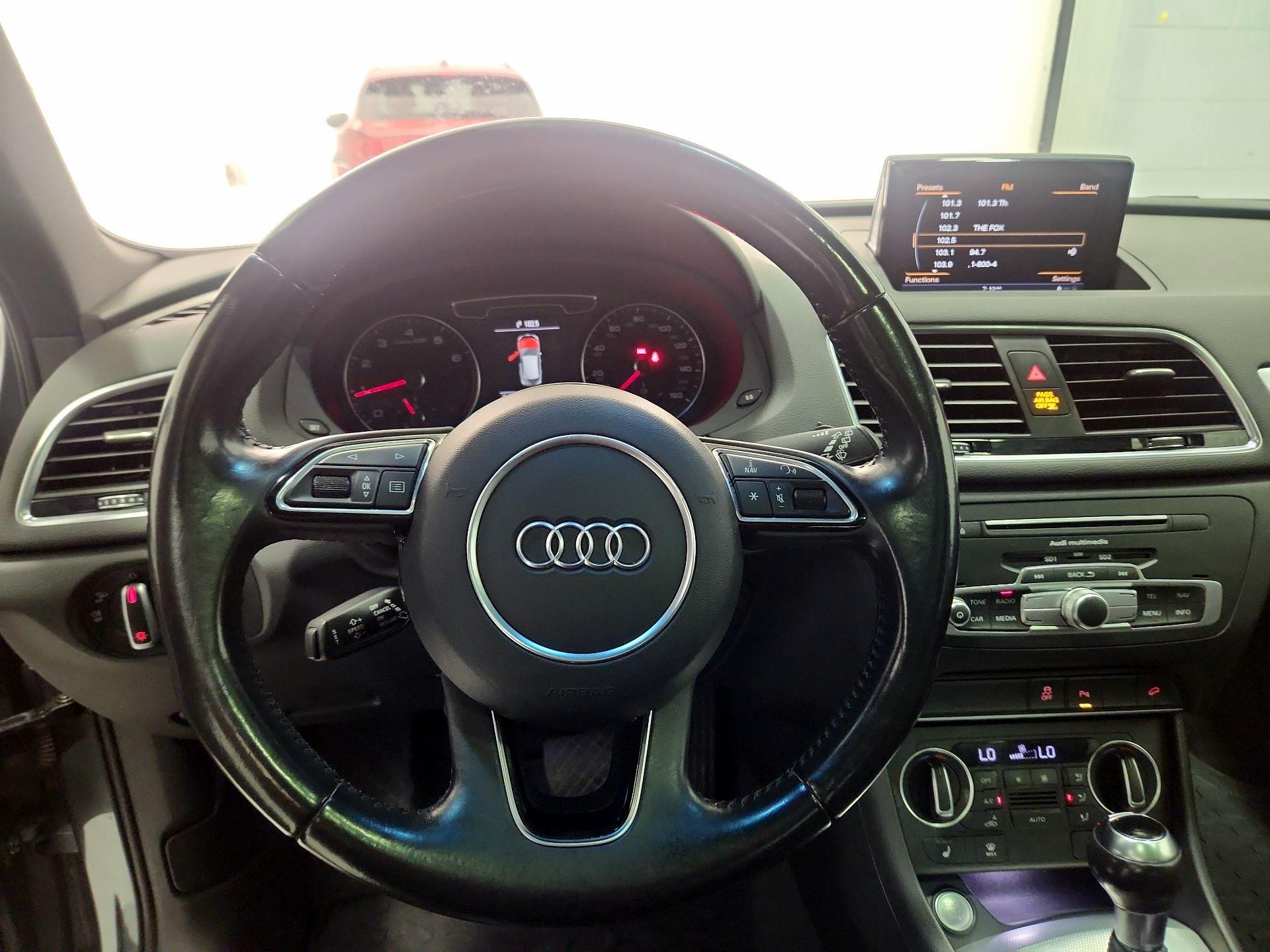 Thumbnail: 2016 Audi Q3 - 10
