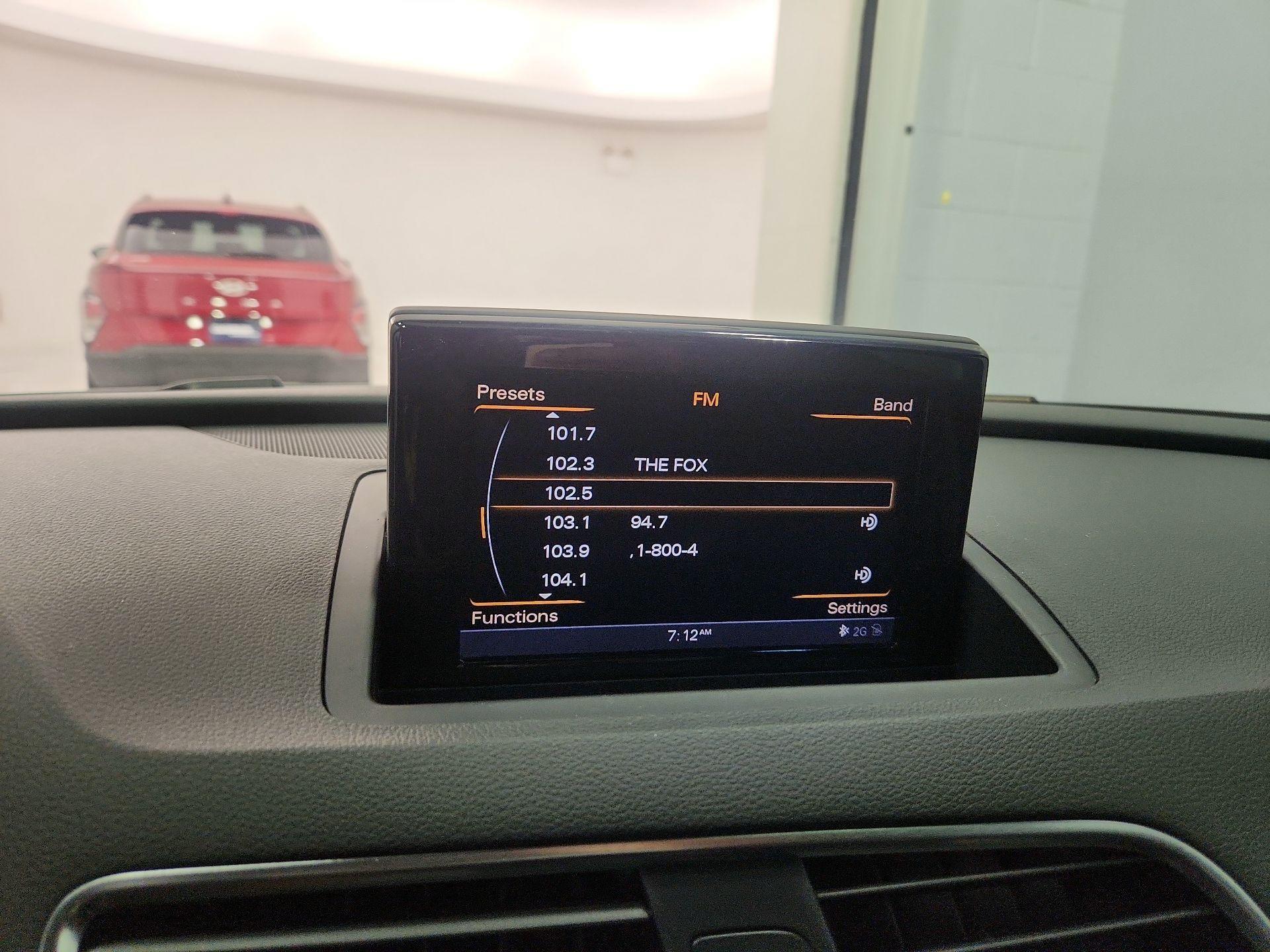 Thumbnail: 2016 Audi Q3 - 16