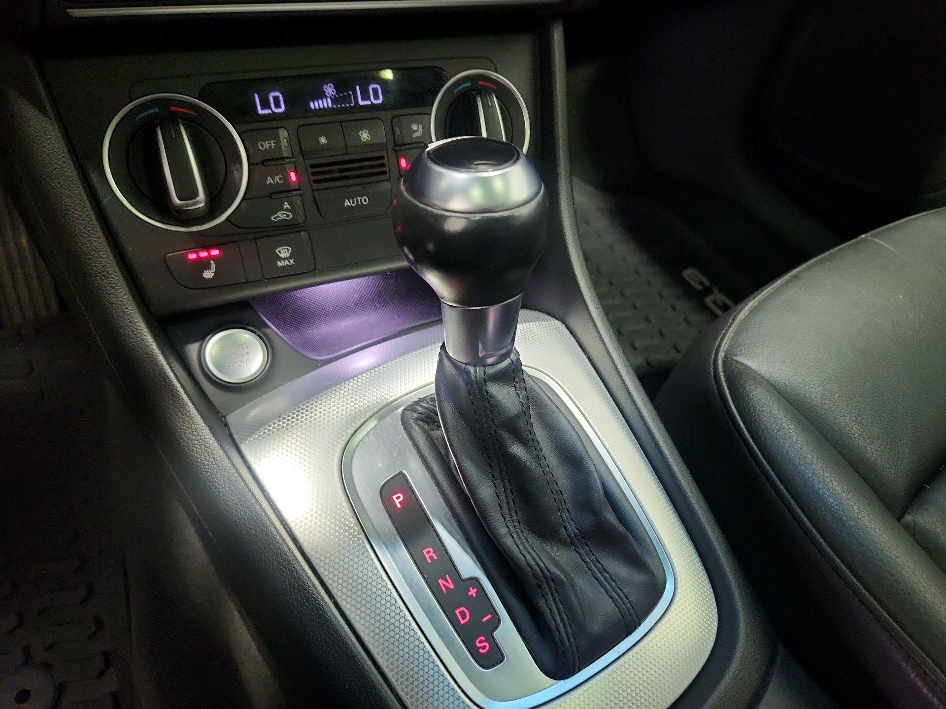 Thumbnail: 2016 Audi Q3 - 18