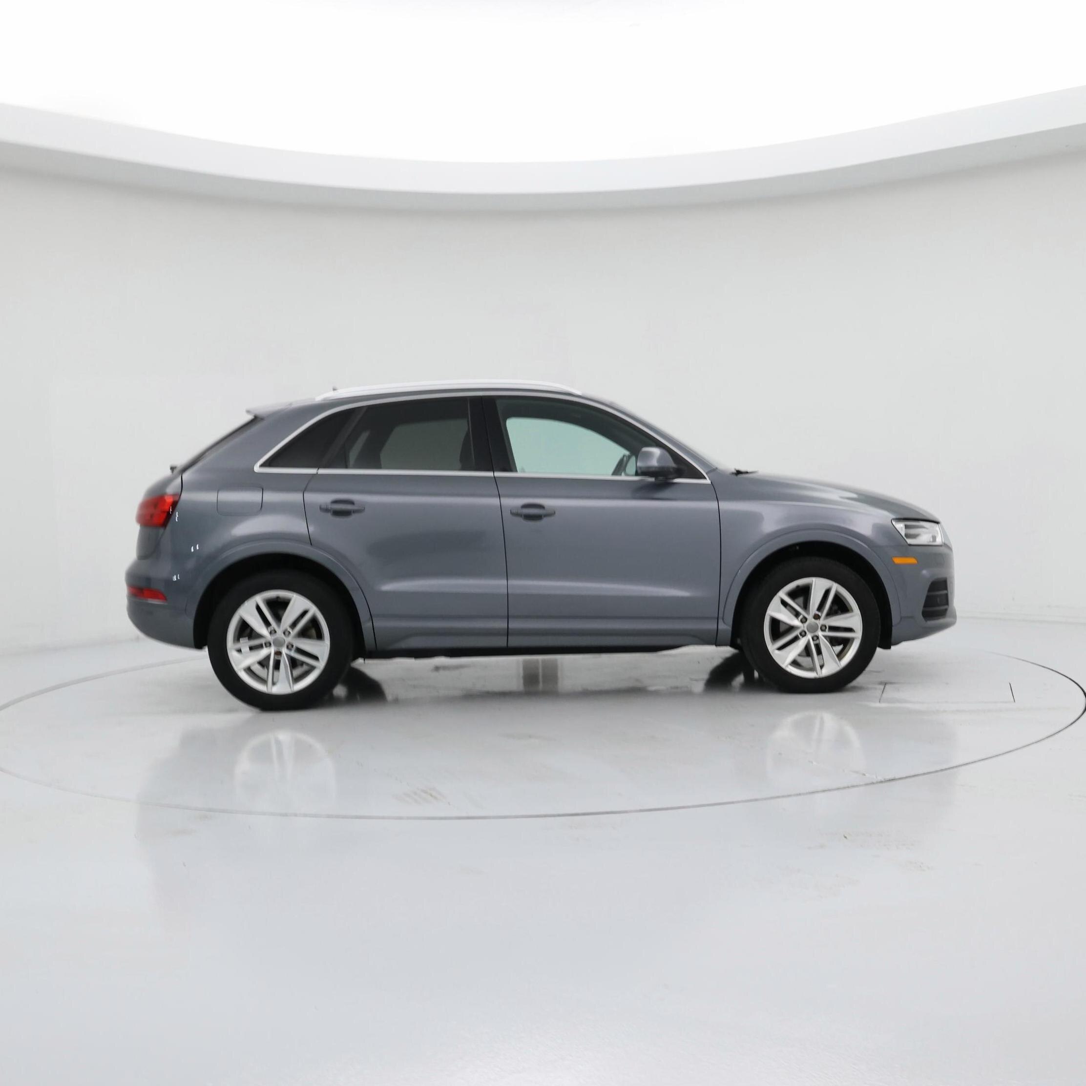 Thumbnail: 2016 Audi Q3 - 7