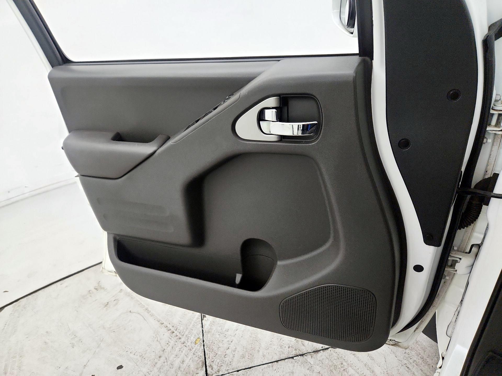 Thumbnail: 2019 Nissan Frontier - 12