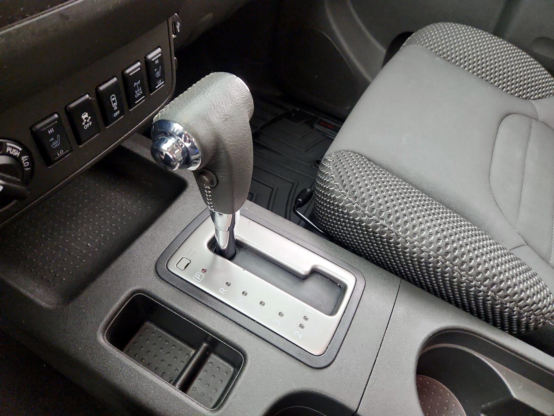 Thumbnail: 2019 Nissan Frontier - 18