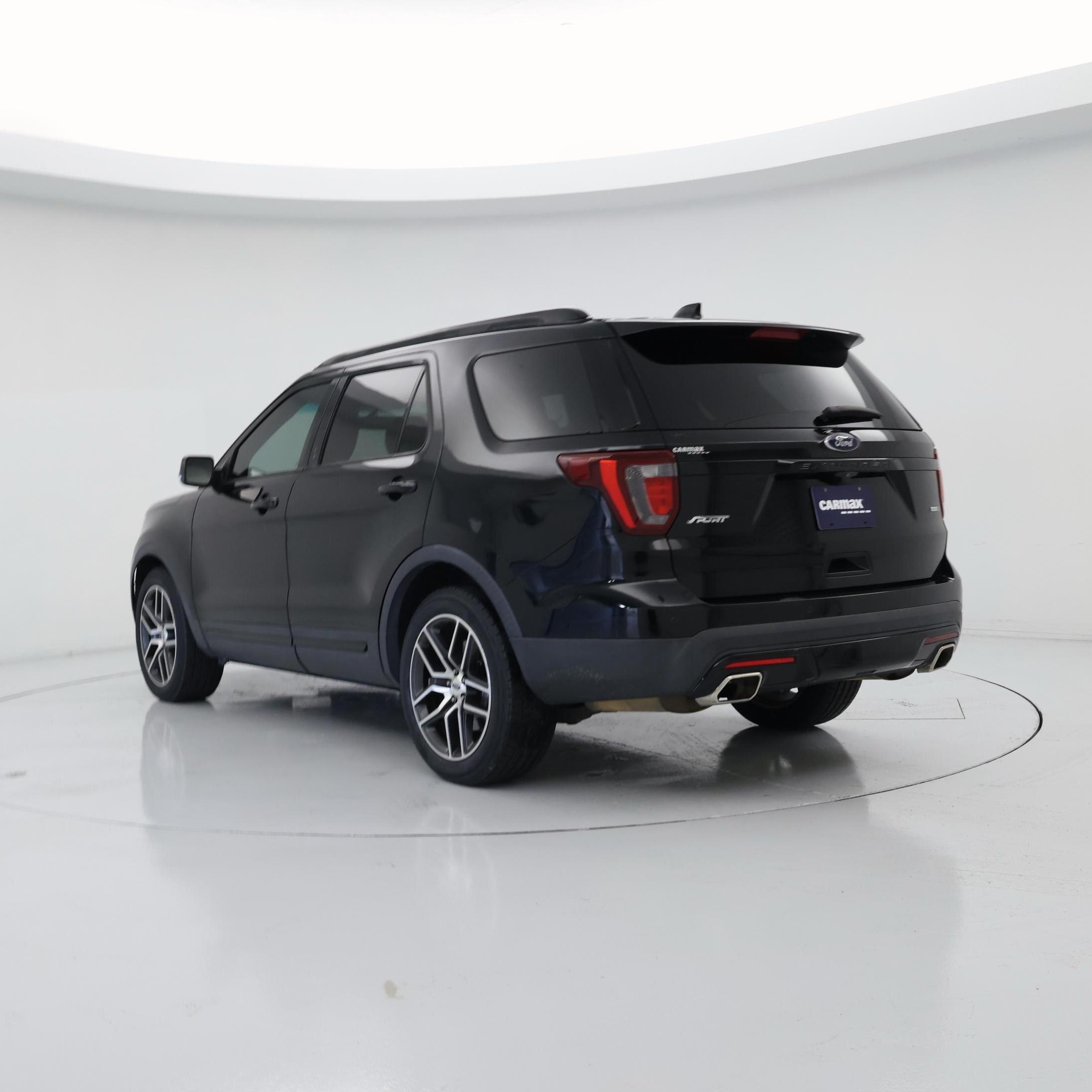 Thumbnail: 2016 Ford Explorer - 2