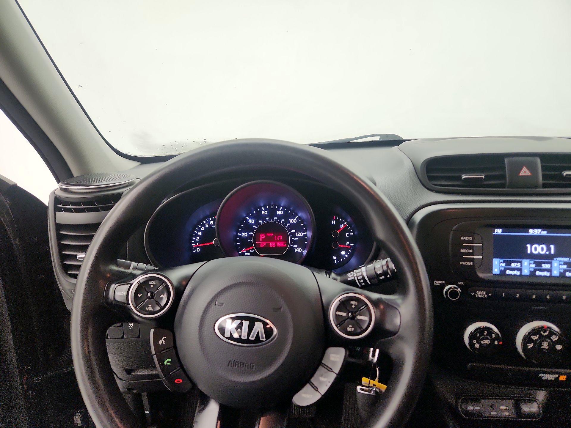 Thumbnail: 2018 Kia Soul - 10