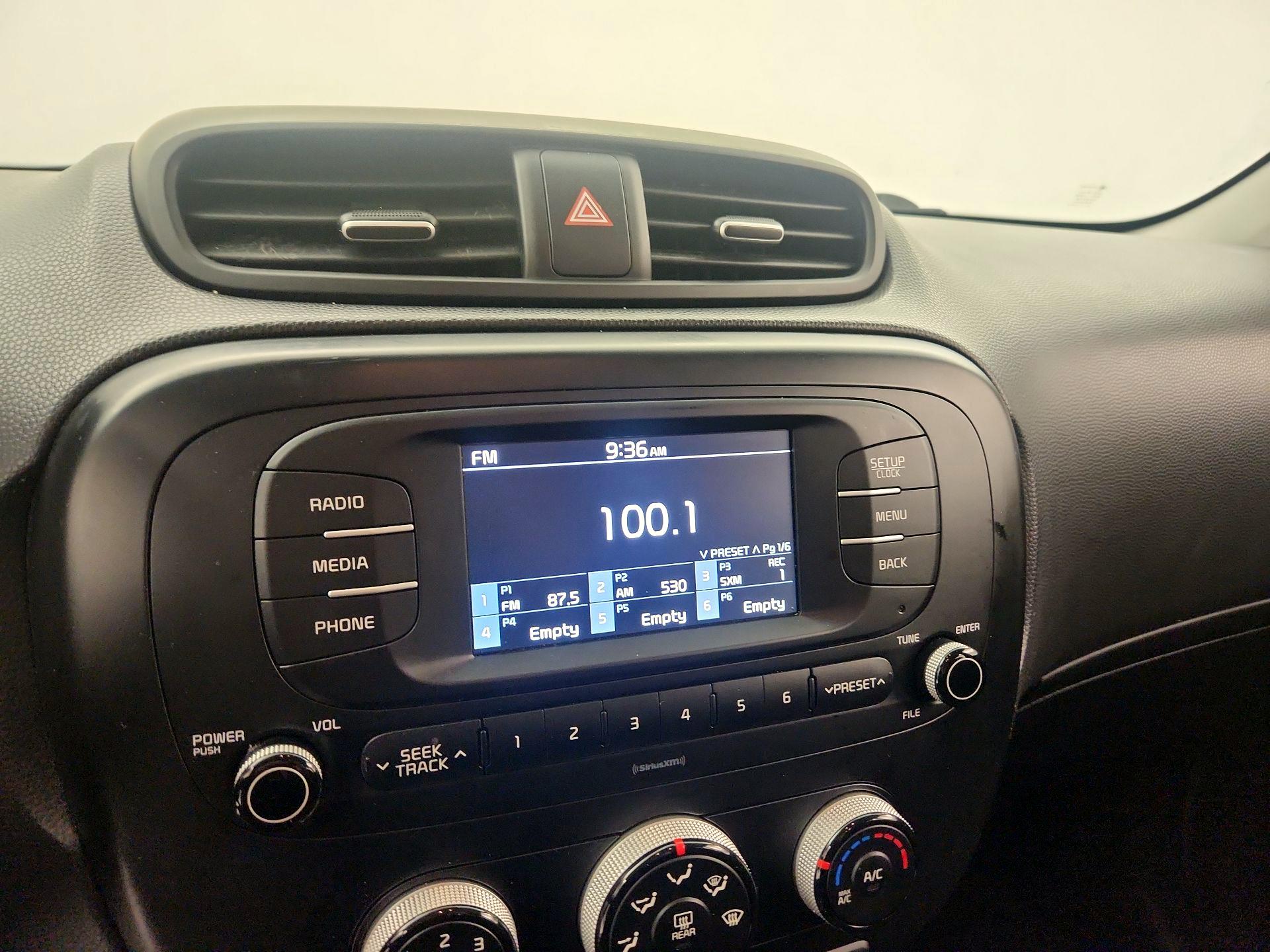 Thumbnail: 2018 Kia Soul - 14