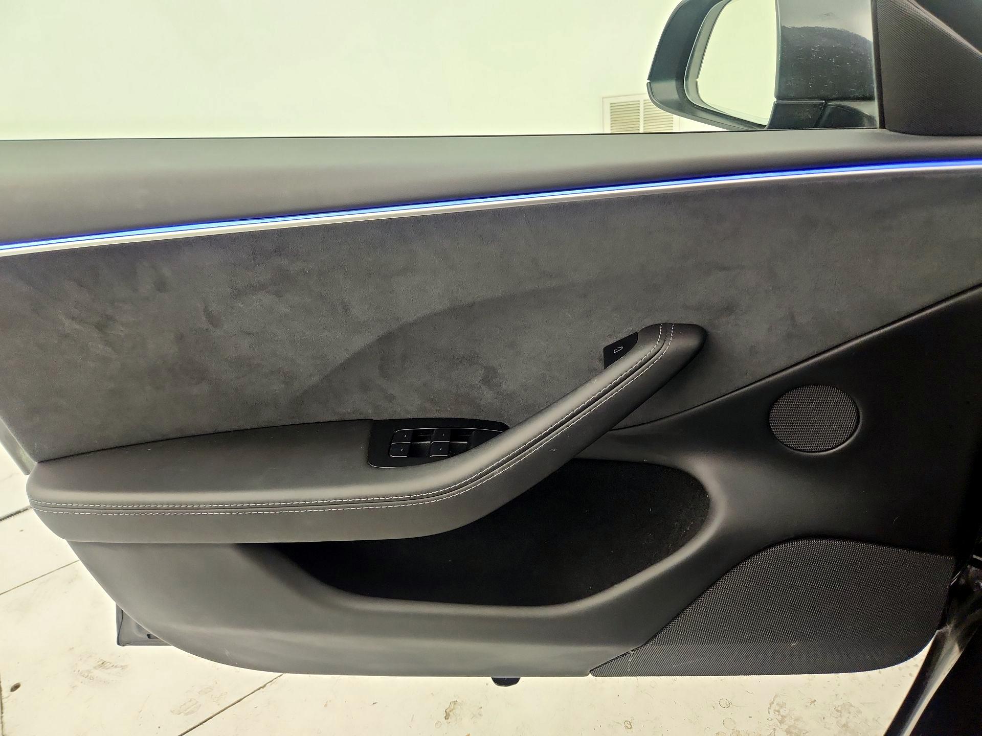 Thumbnail: 2024 Tesla Model 3 - 12