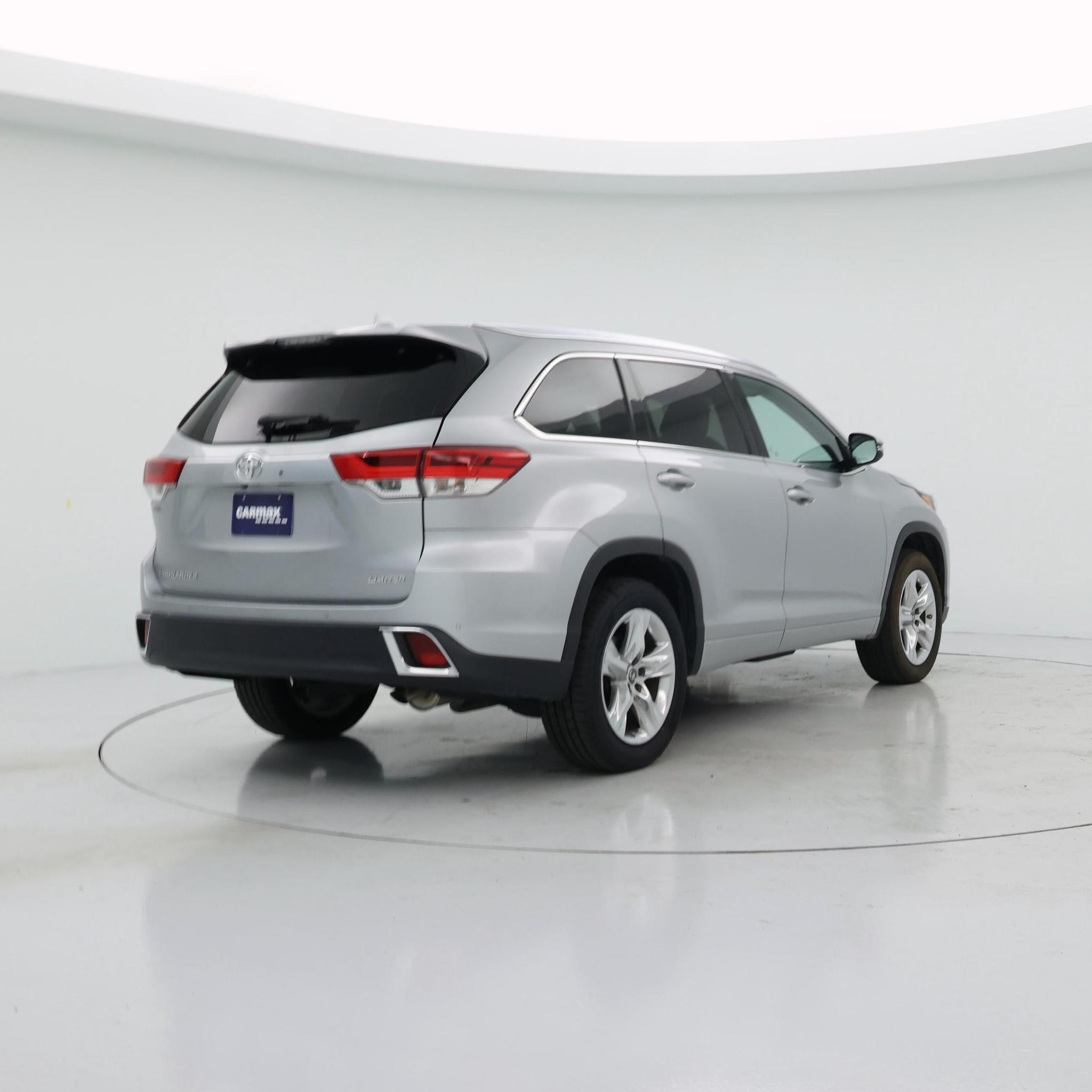 Thumbnail: 2018 Toyota Highlander - 8