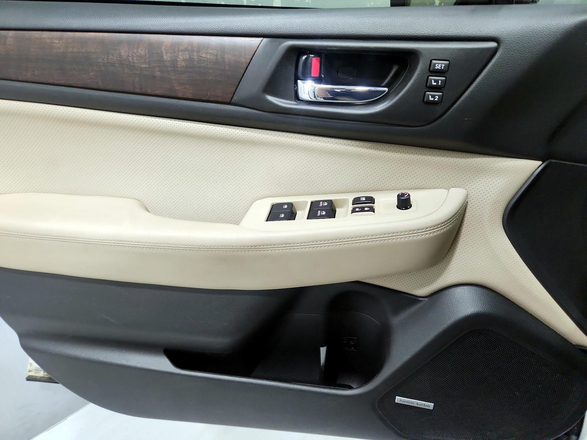 Thumbnail: 2015 Subaru Outback - 12