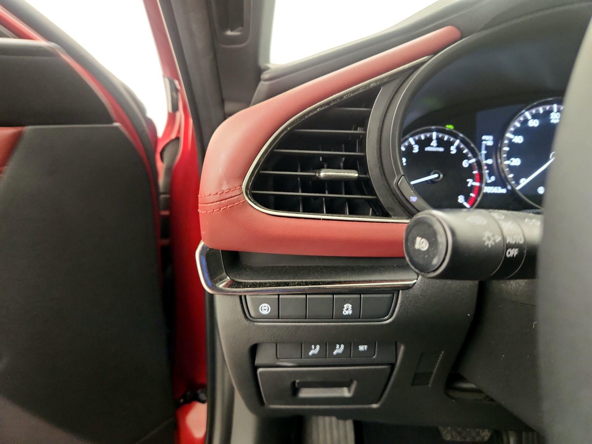 Thumbnail: 2019 Mazda Mazda3 - 13